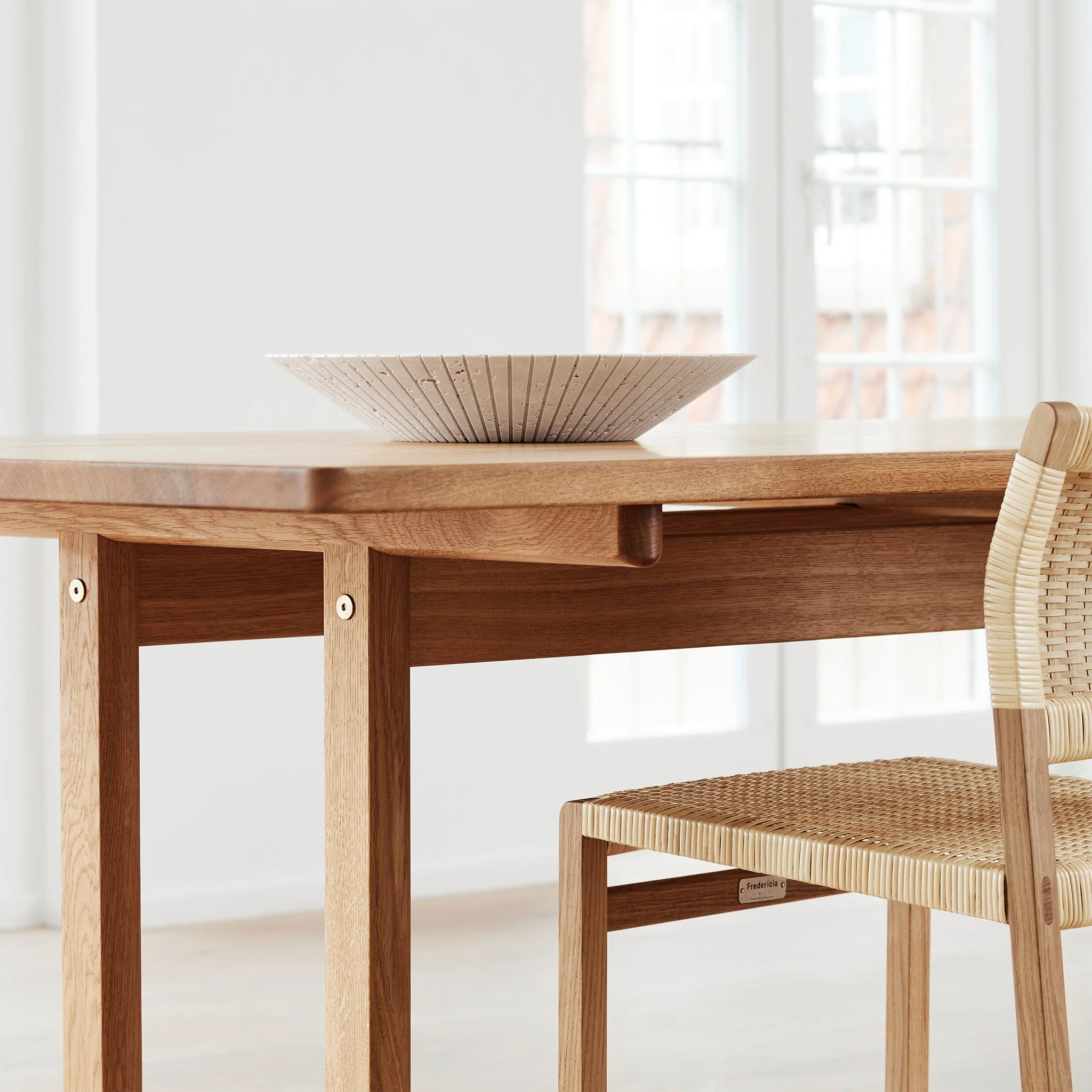 6286 Mogensen Table by Fredericia - Image 7