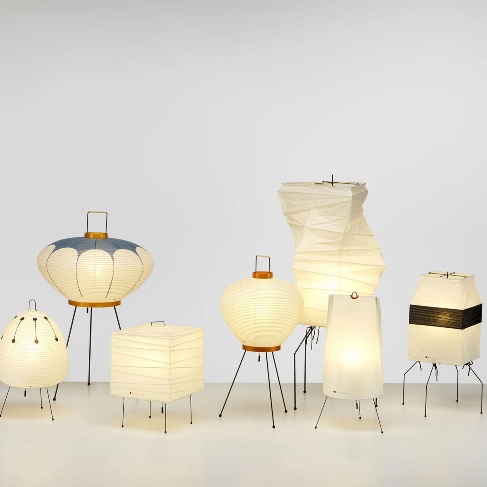 Akari 3X Table Lamp - Image 2
