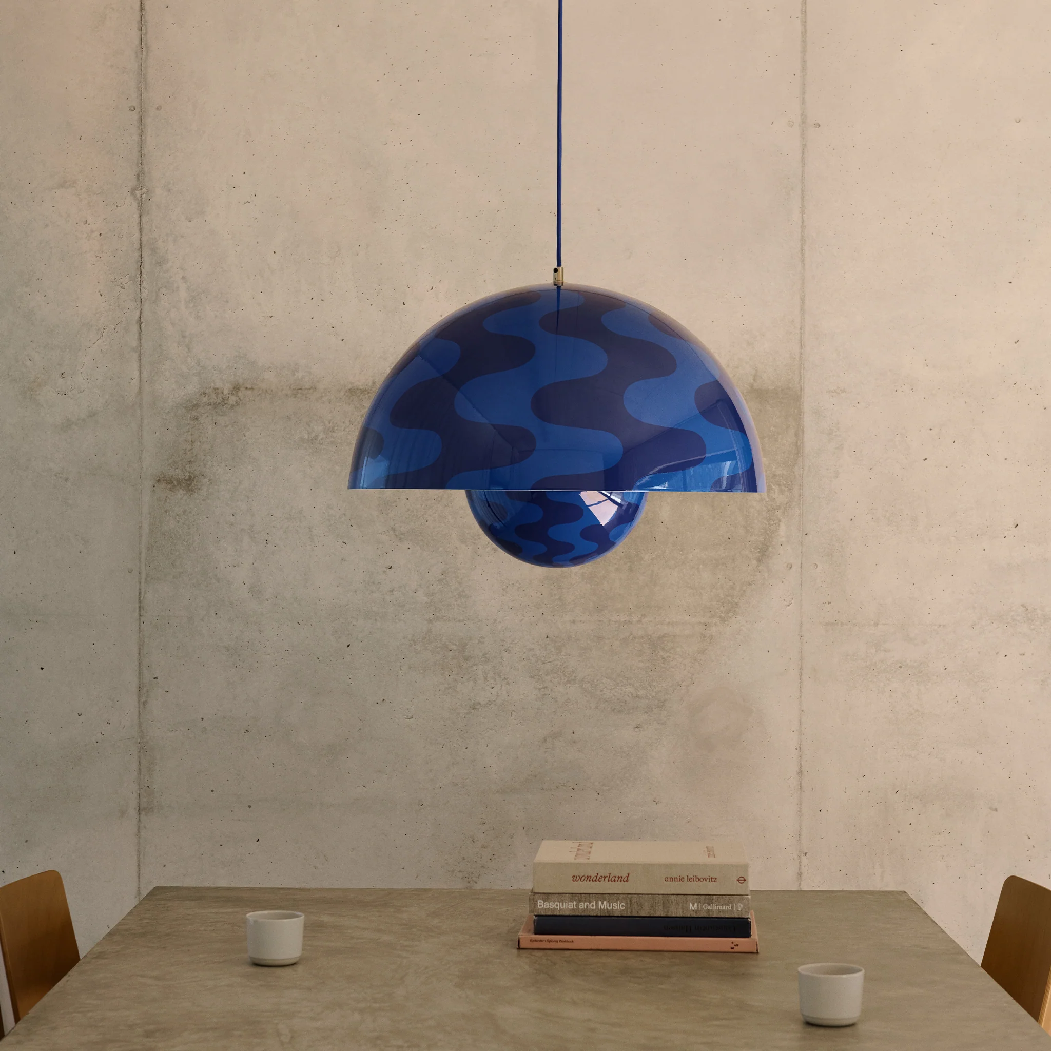 Extra Large Flowerpot Pendant VP2 by &Tradition - Image 4