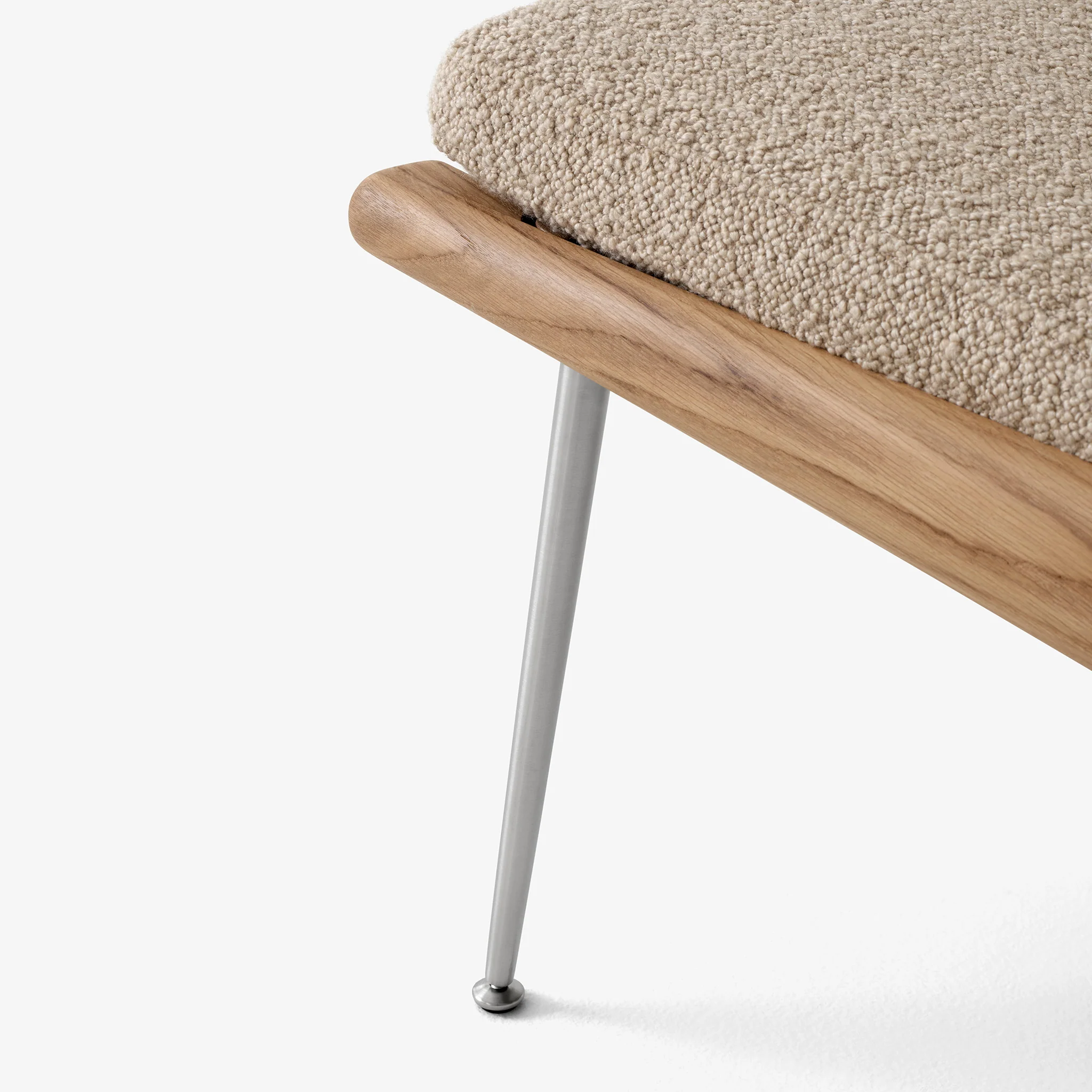 Boomerang HM2 Armchair by &Tradition - Image 3