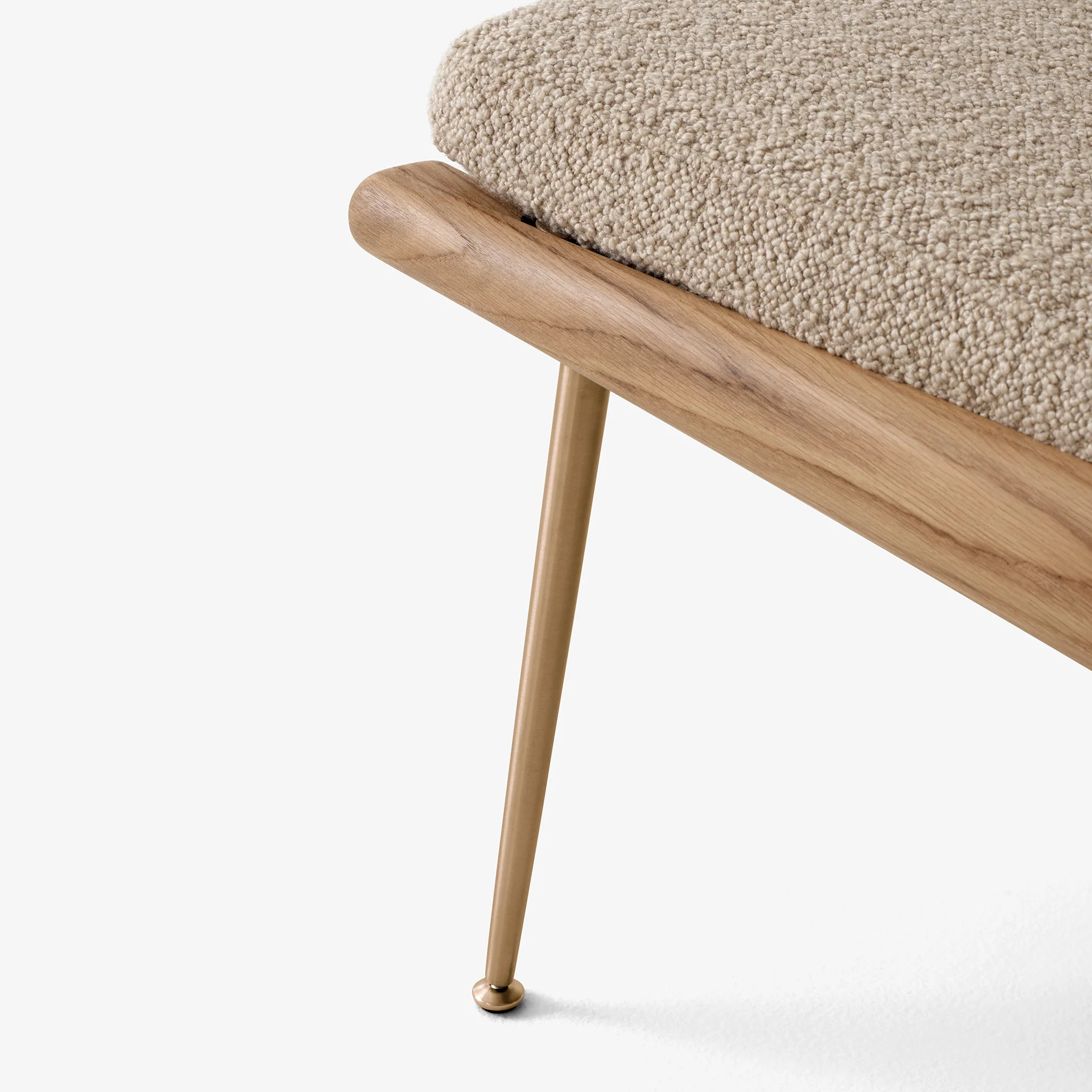 Boomerang HM2 Armchair by &Tradition - Image 5