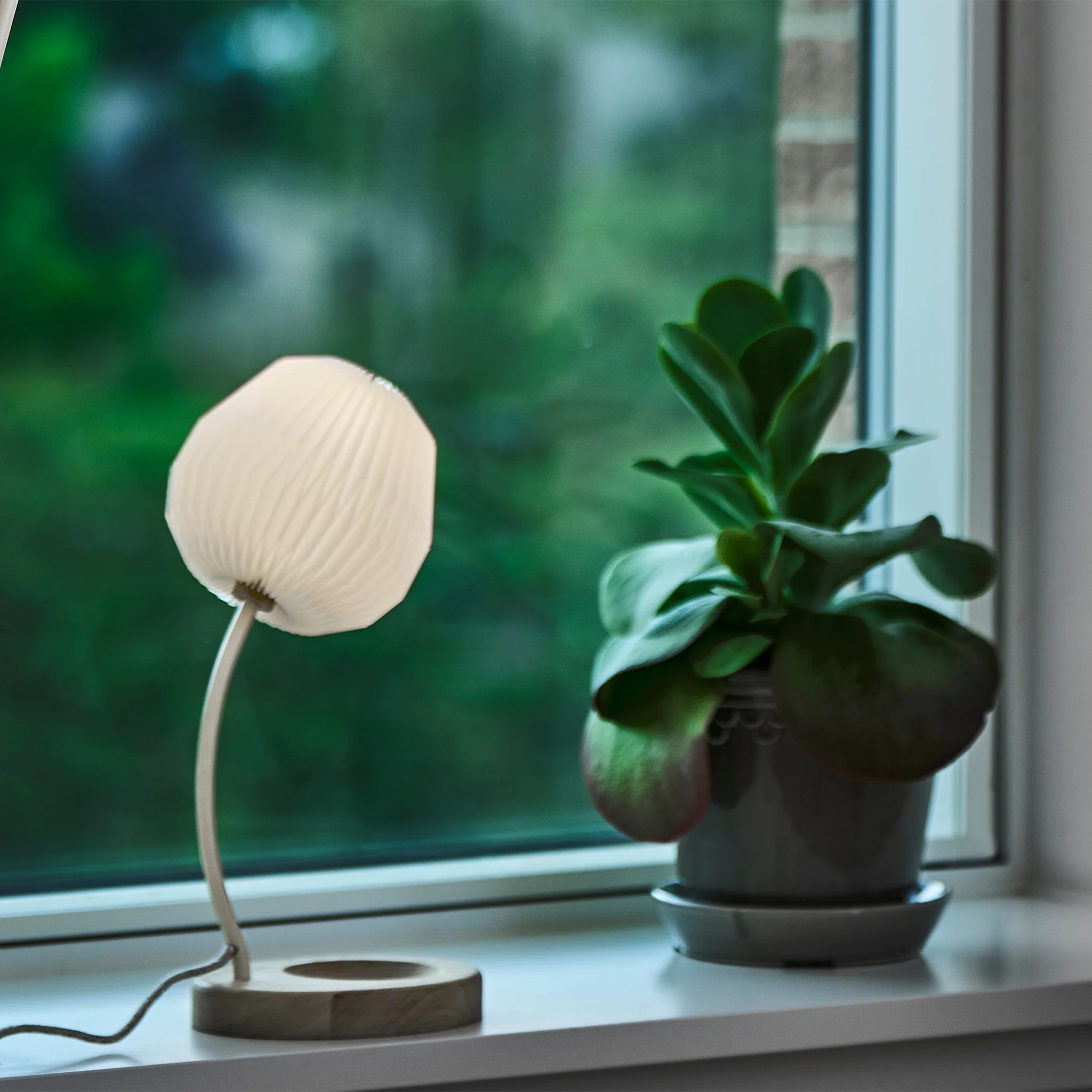 Bouquet Table Lamp By Sinja Svarrer Damkjær - Image 4
