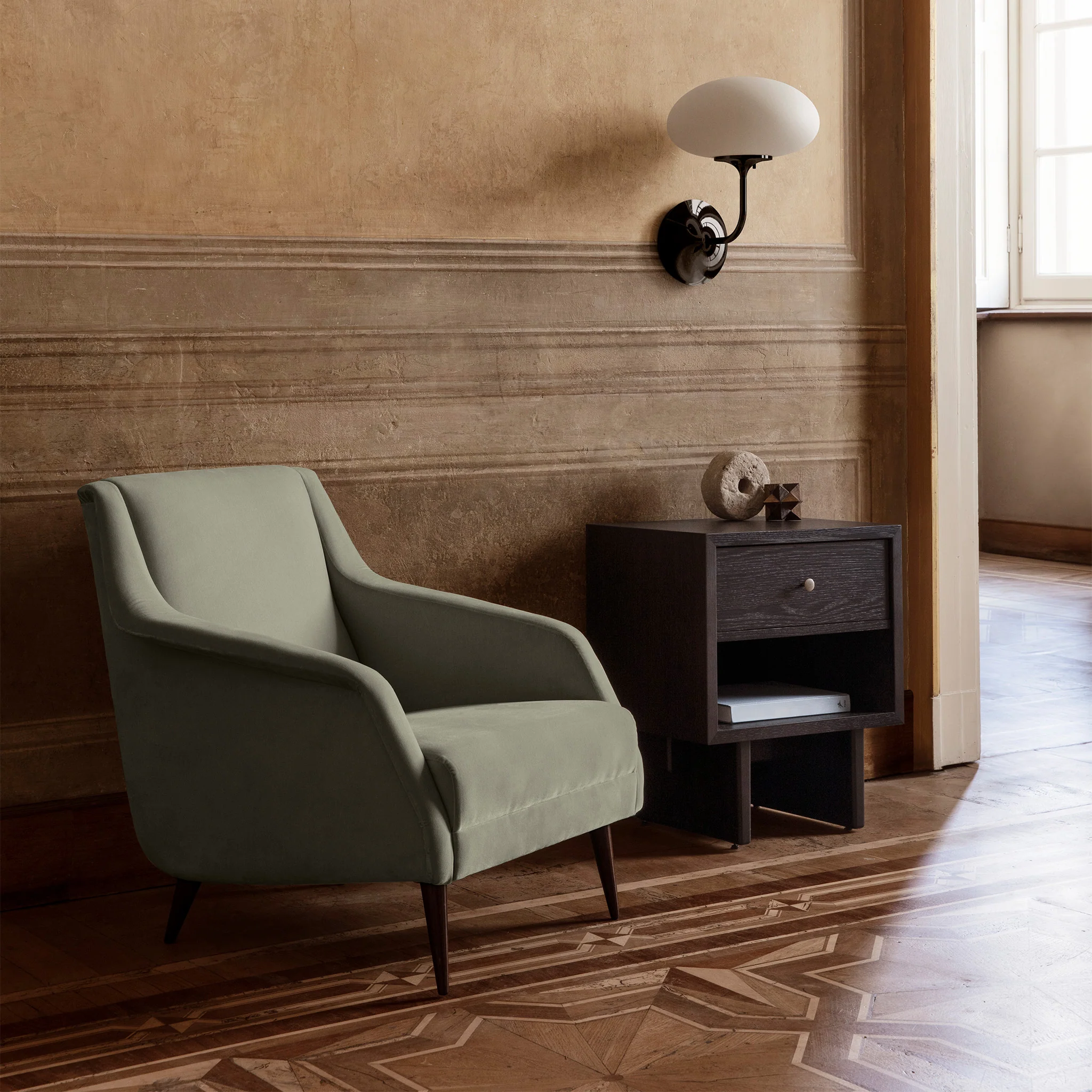 CDC.1 Lounge Chair With Conic Legs by Carlo de Carli for Gubi - Image 2