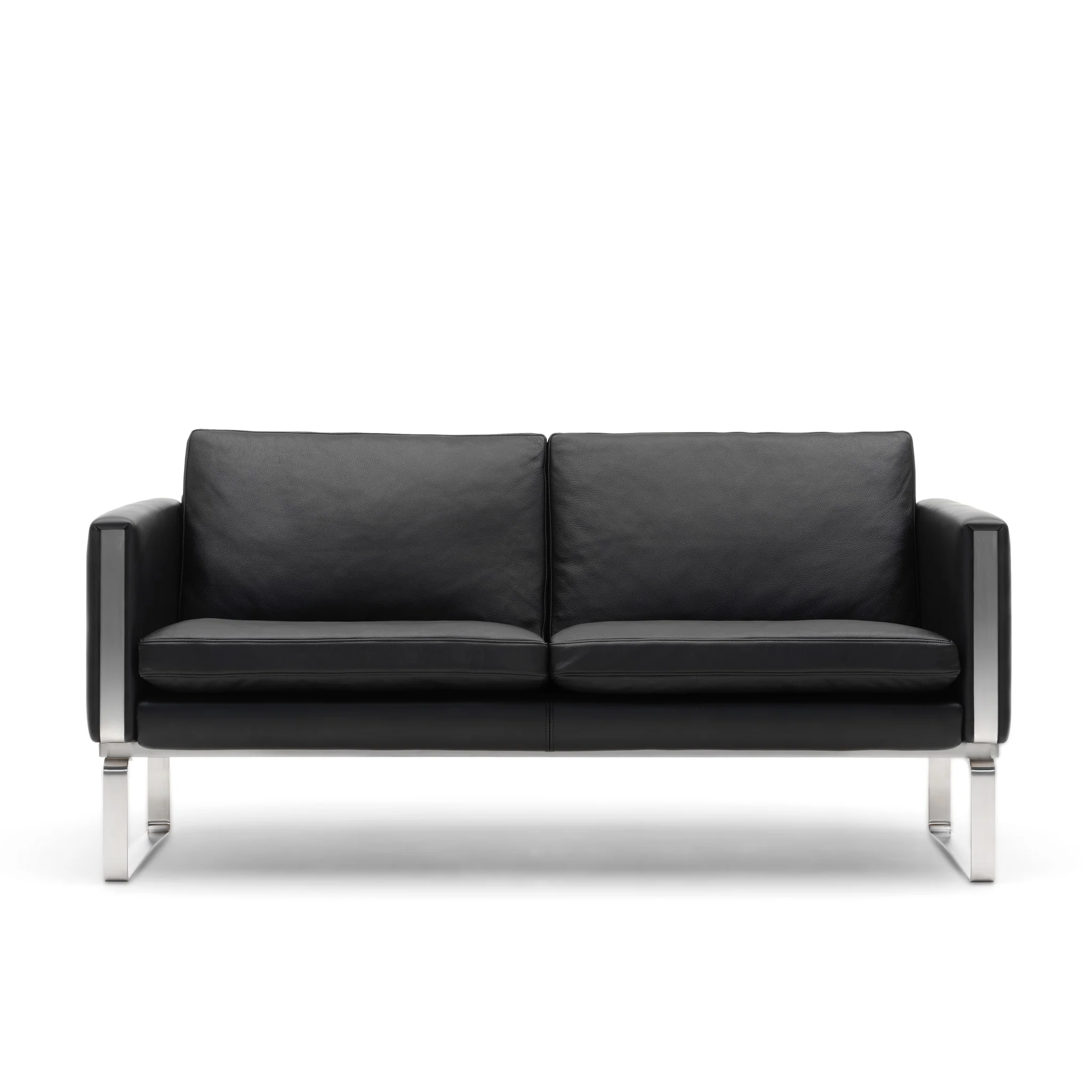 CH102 Sofa by Carl Hansen & Søn - Image 2