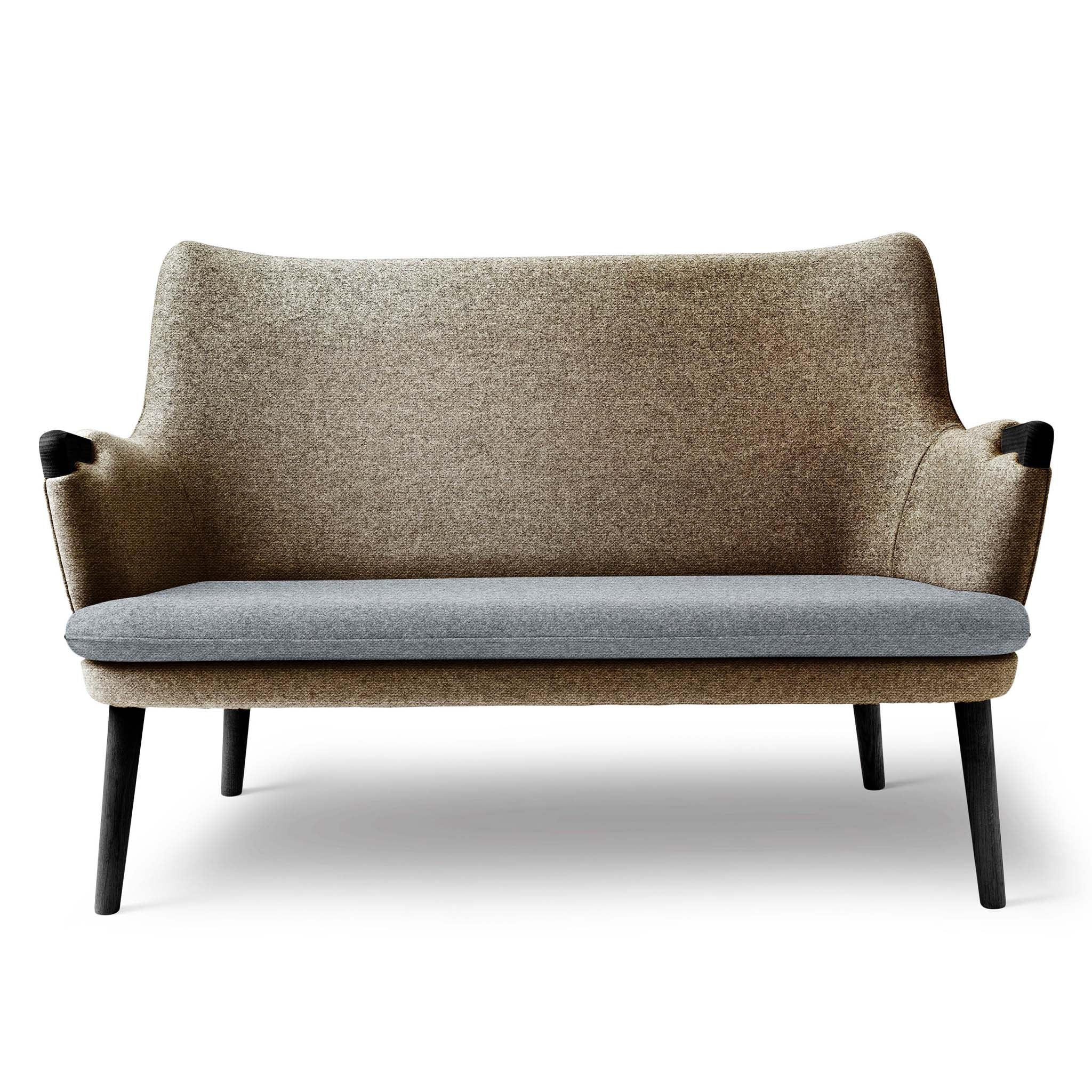 CH72 Sofa by Carl Hansen & Søn - Image 2