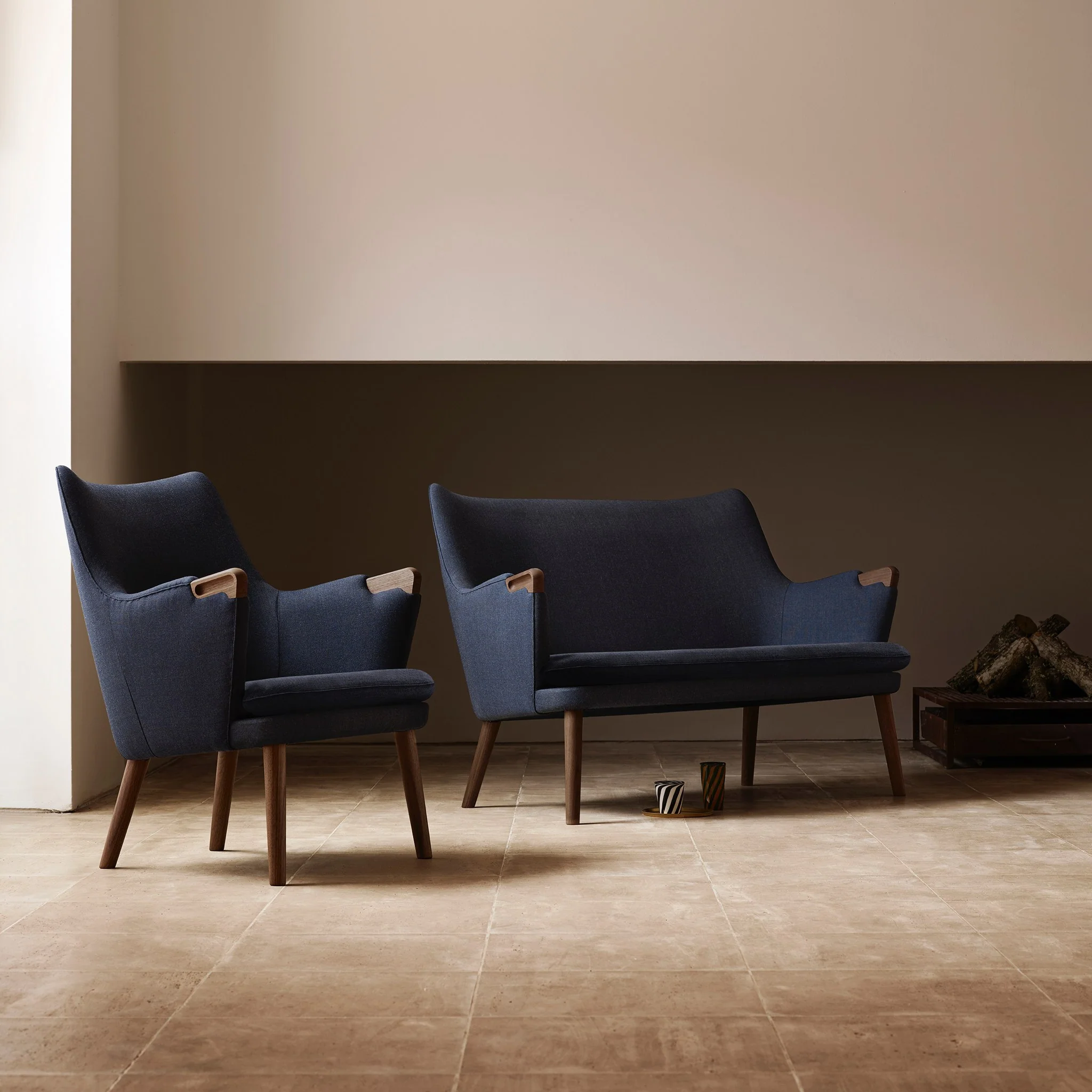 CH72 Sofa by Carl Hansen & Søn - Image 3