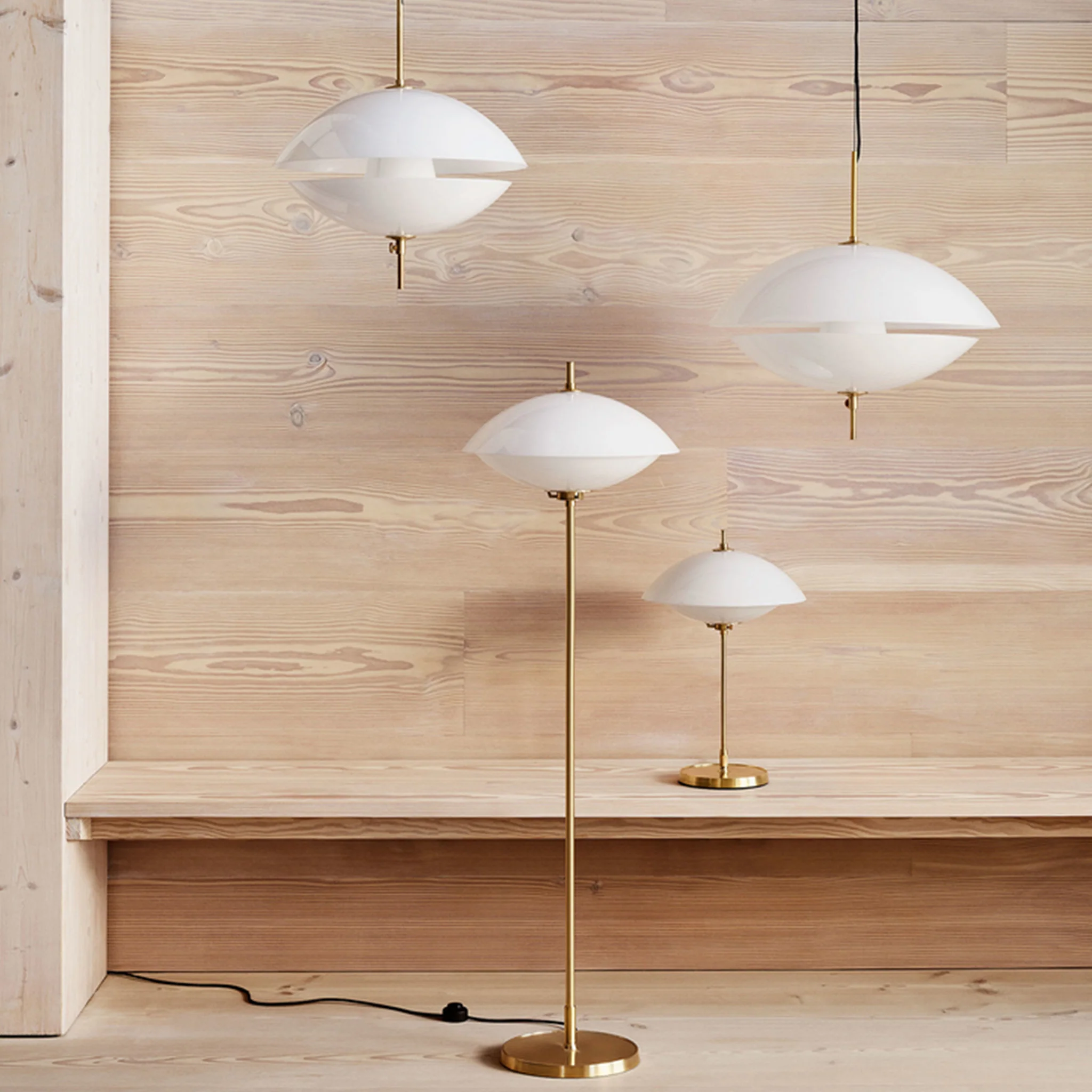 Clam Floor Light By Ahm & Lund - Image 4