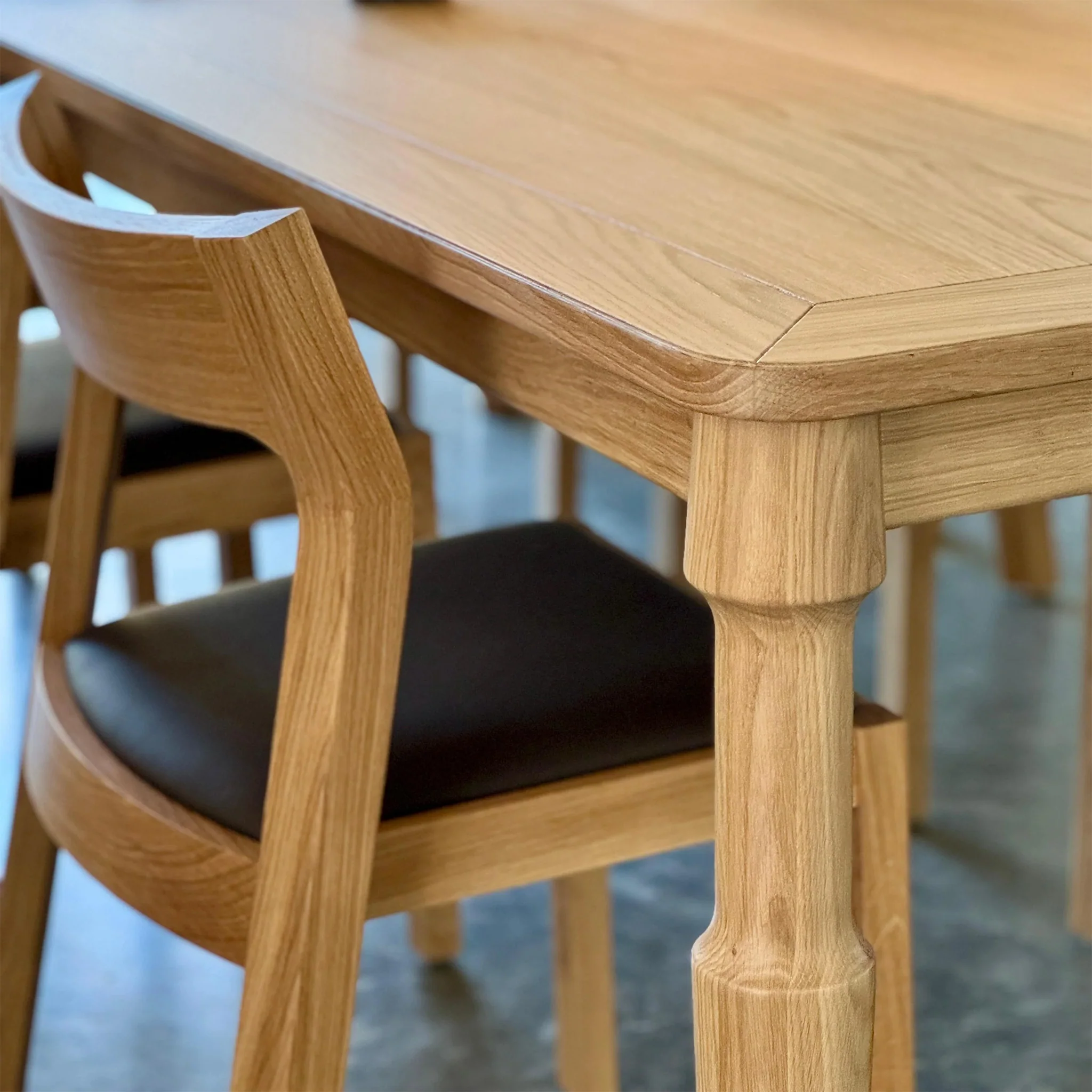 Danbury Dining Table By Matthew Hilton - Image 5