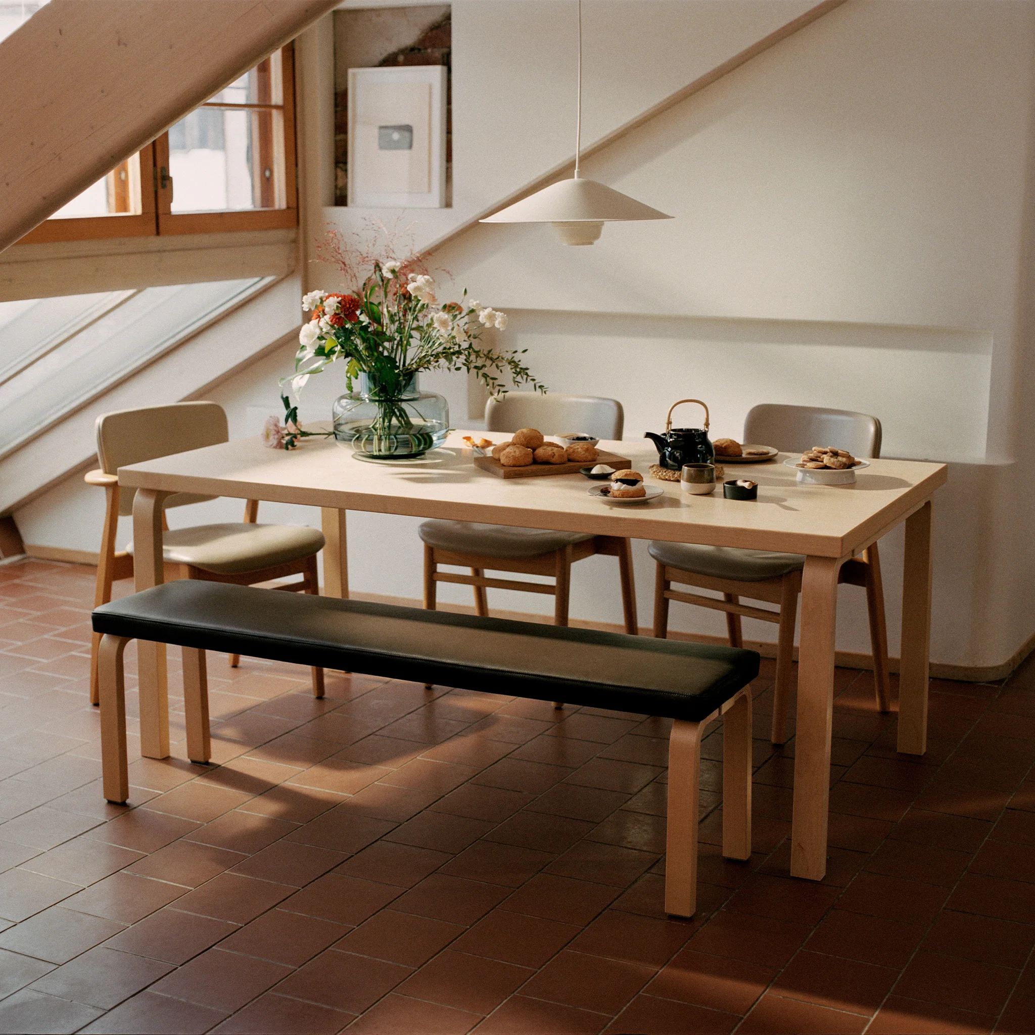Domus Chair by Artek - Image 7