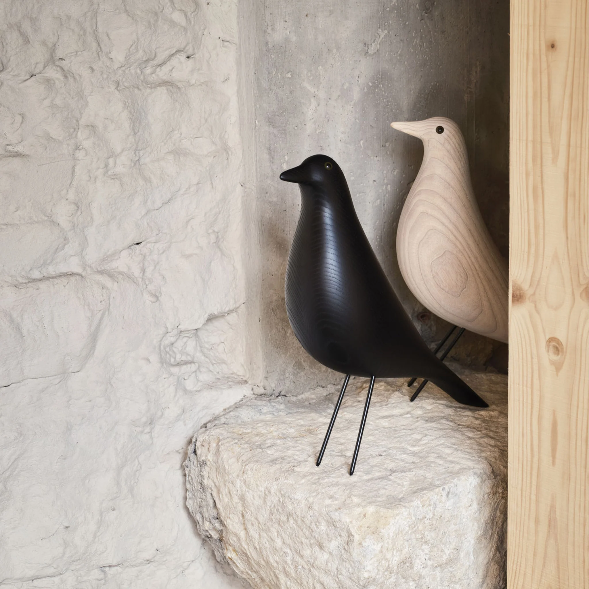 Eames House Bird Cotton White by Vitra - Image 3