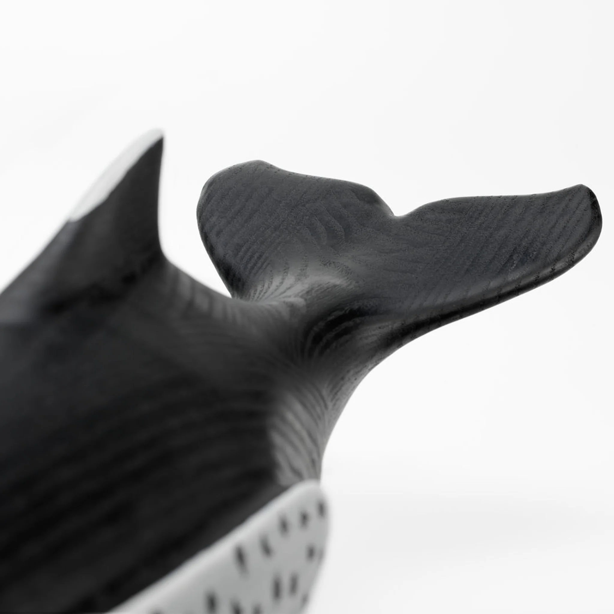 Eames House Whale by Vitra - Image 2