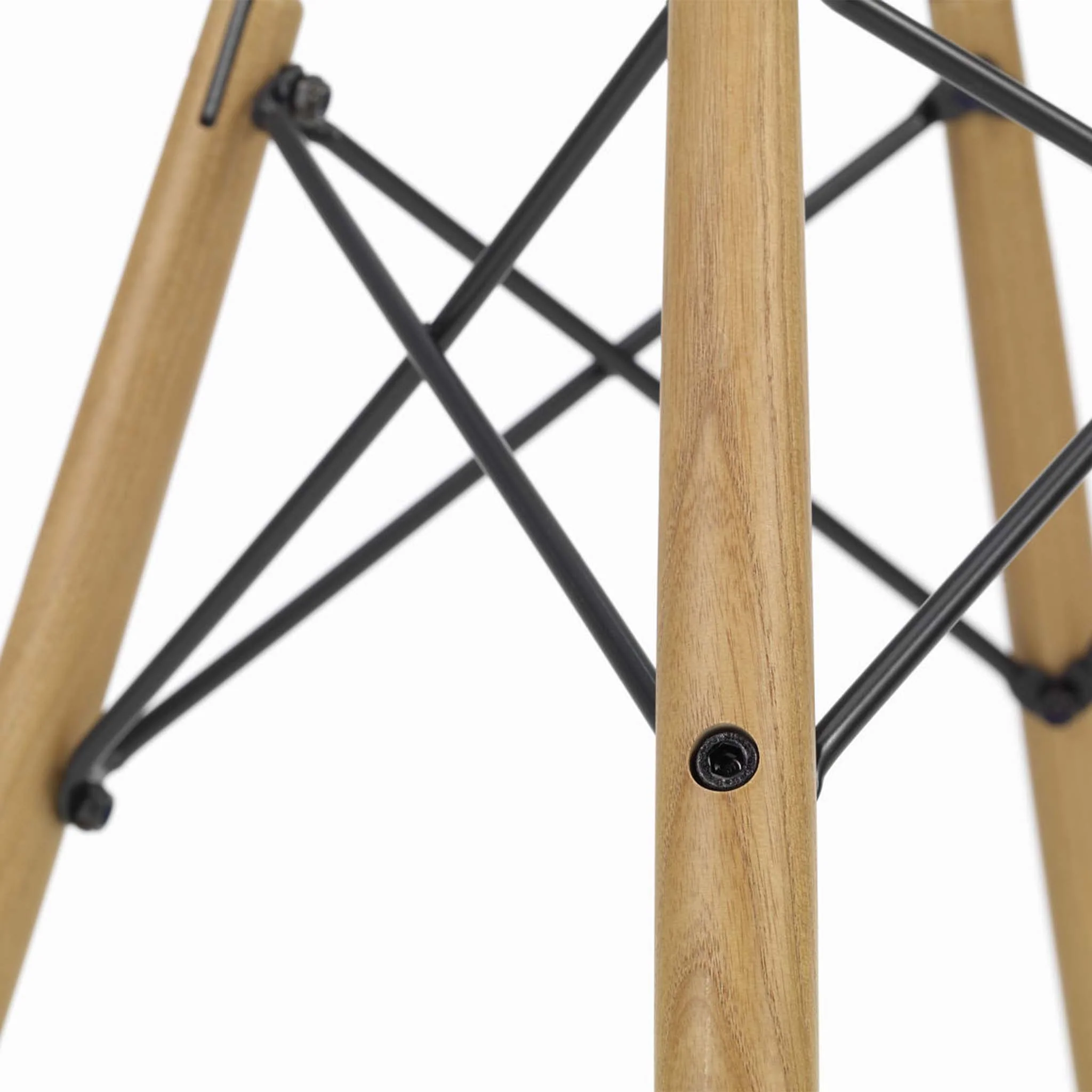Eames Plastic Side Chair RE DSW - Image 6