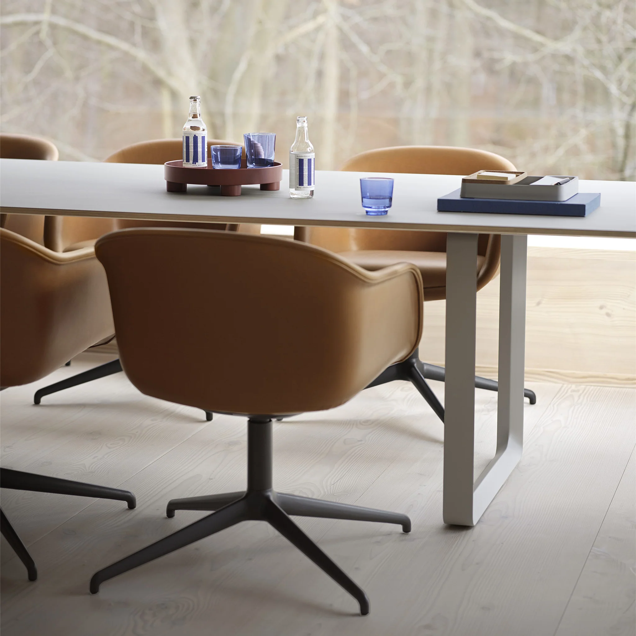Fiber Conference Armchair Swivel Base by Muuto - Image 2