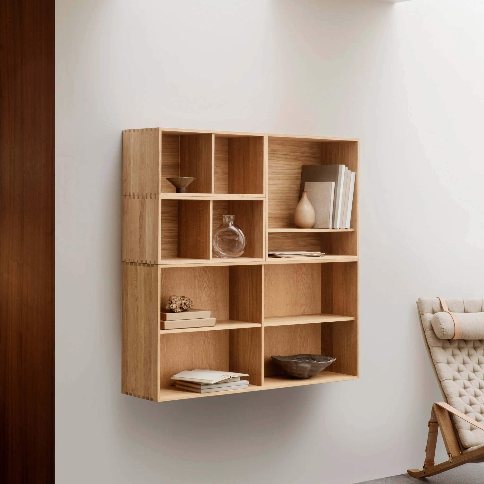 FK63 Wall Mounted Bookcase System - Image 6