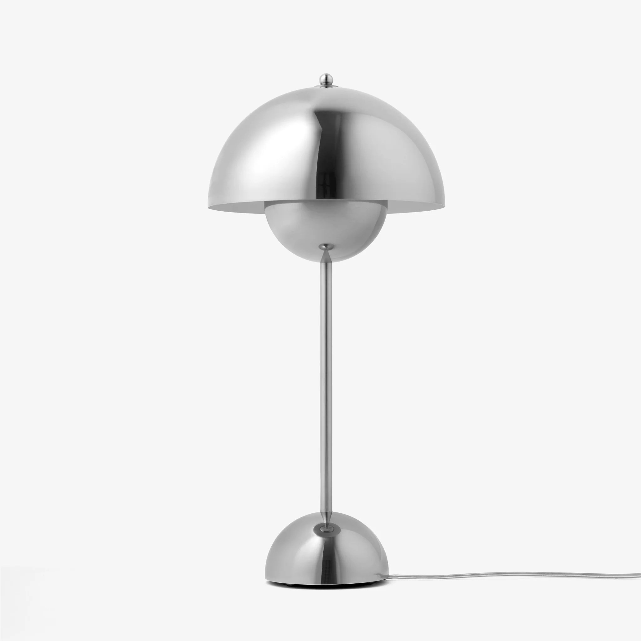 Flowerpot Table Lamp VP3 by &Tradition - Image 9