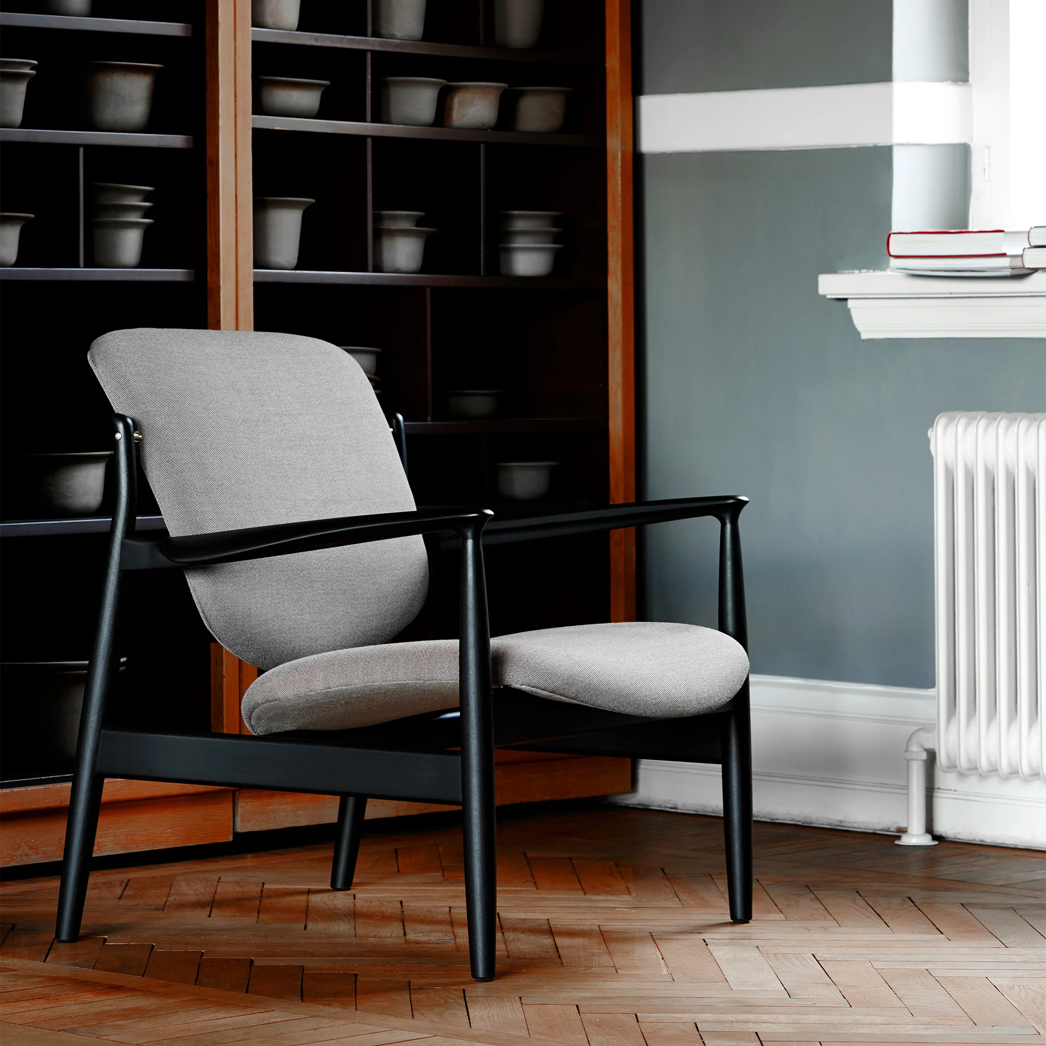 France Chair by Finn Juhl - Image 2