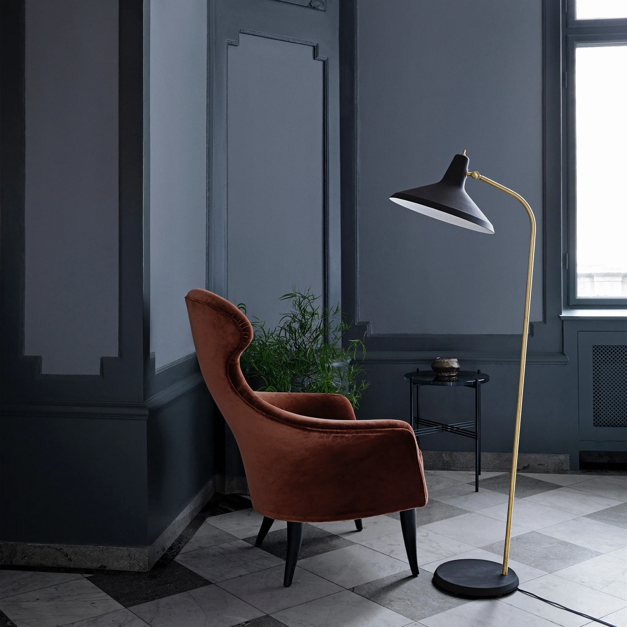 G10 Floor Lamp by Gubi - Image 4
