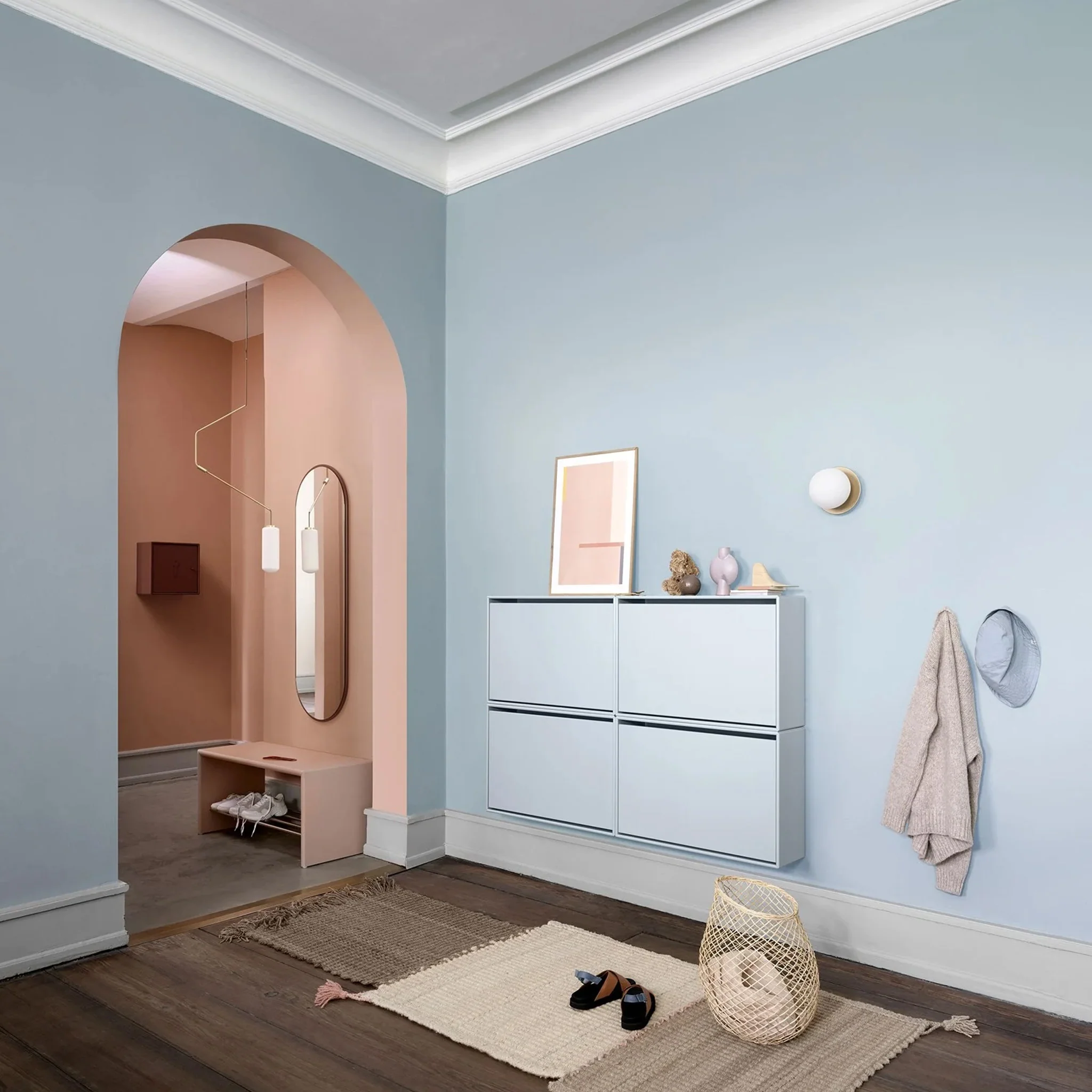 Hide Shoe Cabinet by Montana Furniture - Image 8