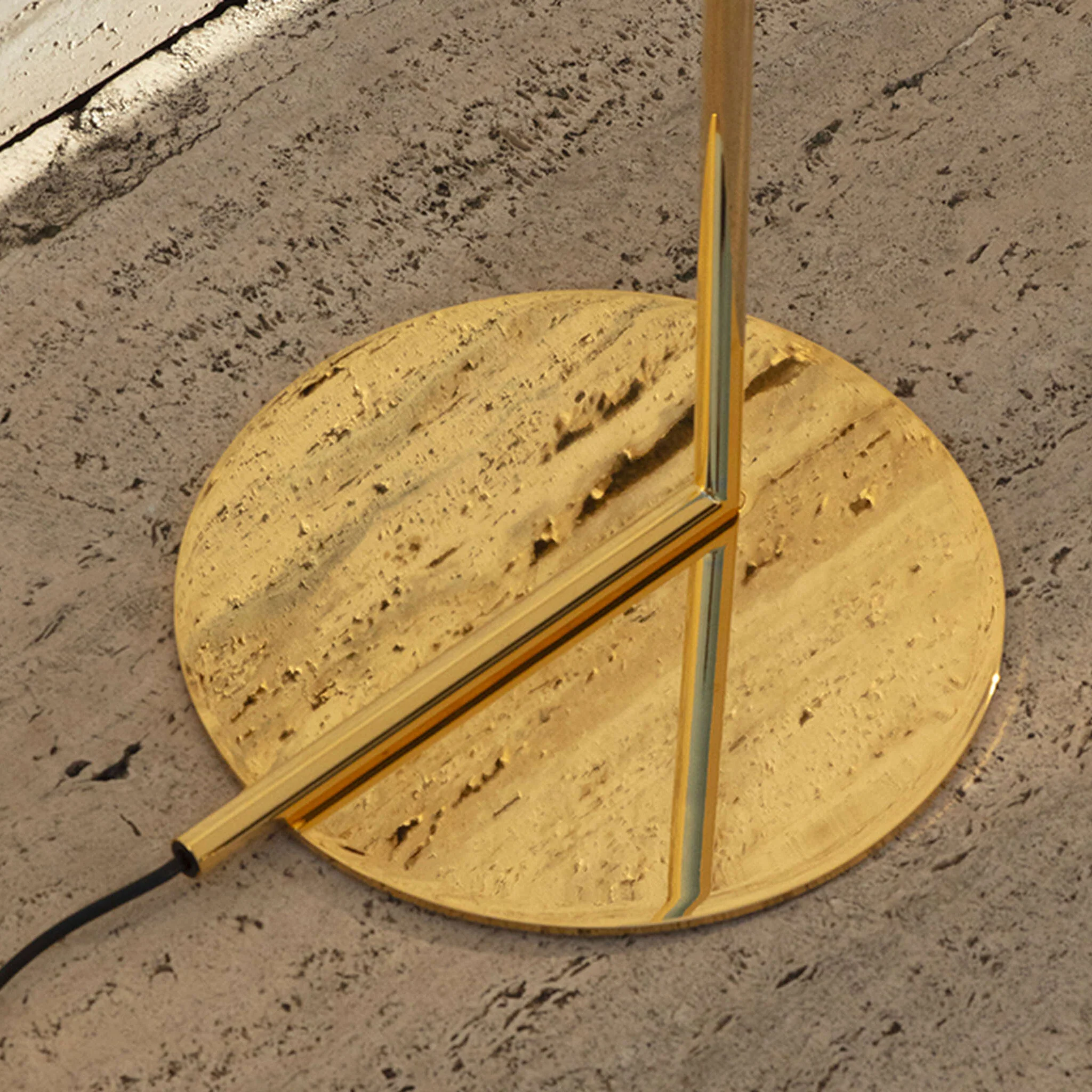 IC Anniversary F1 Floor Lamp by Flos - Image 2