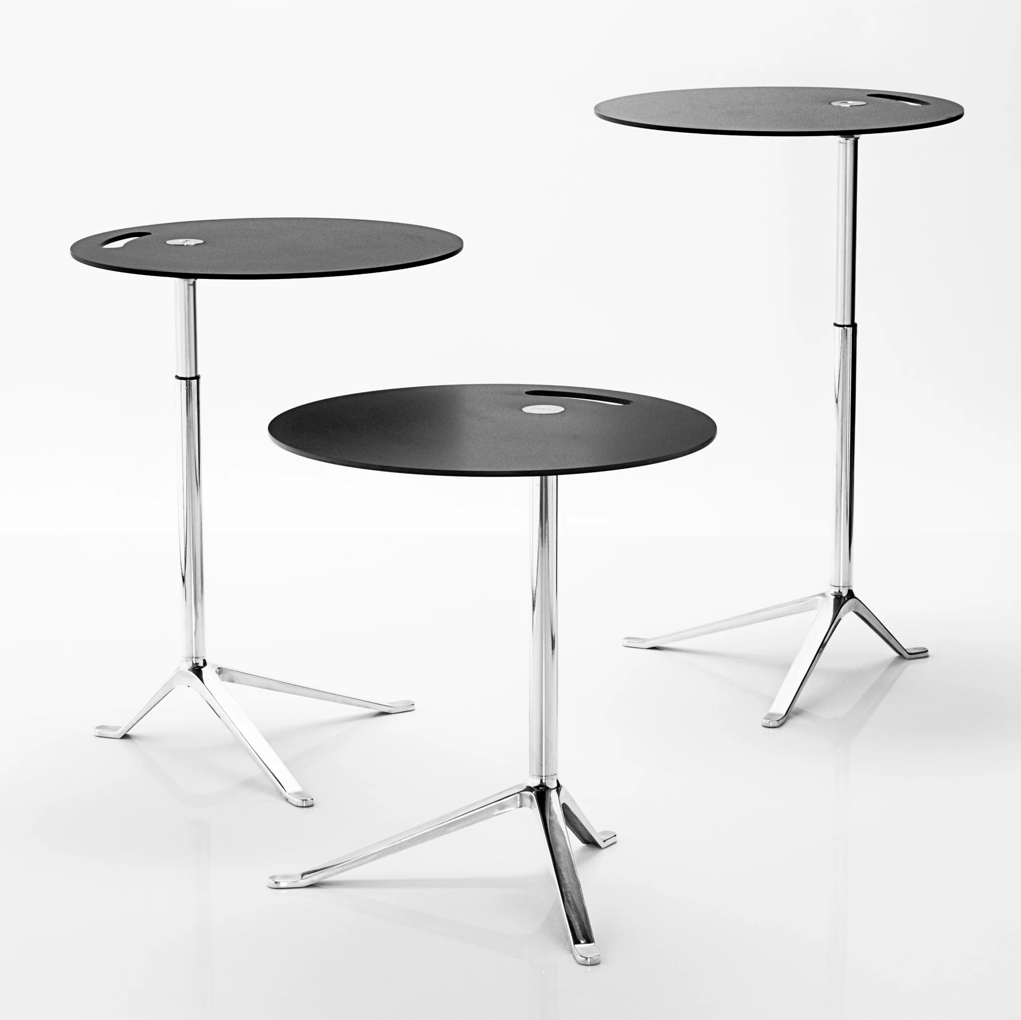 Little Friend Table by Fritz Hansen - Image 3