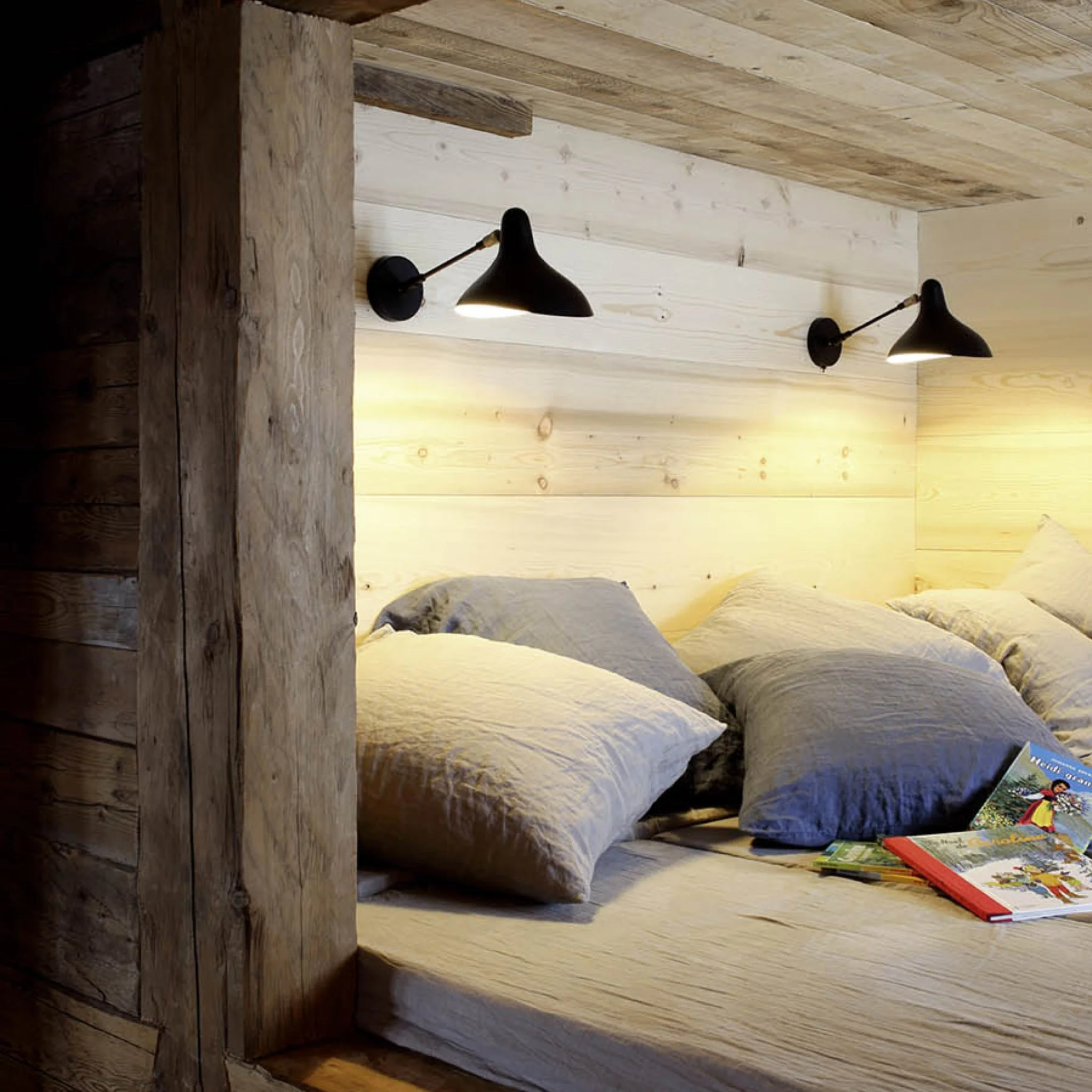 Mantis BS5 Wall Lamp by DCW - Image 2