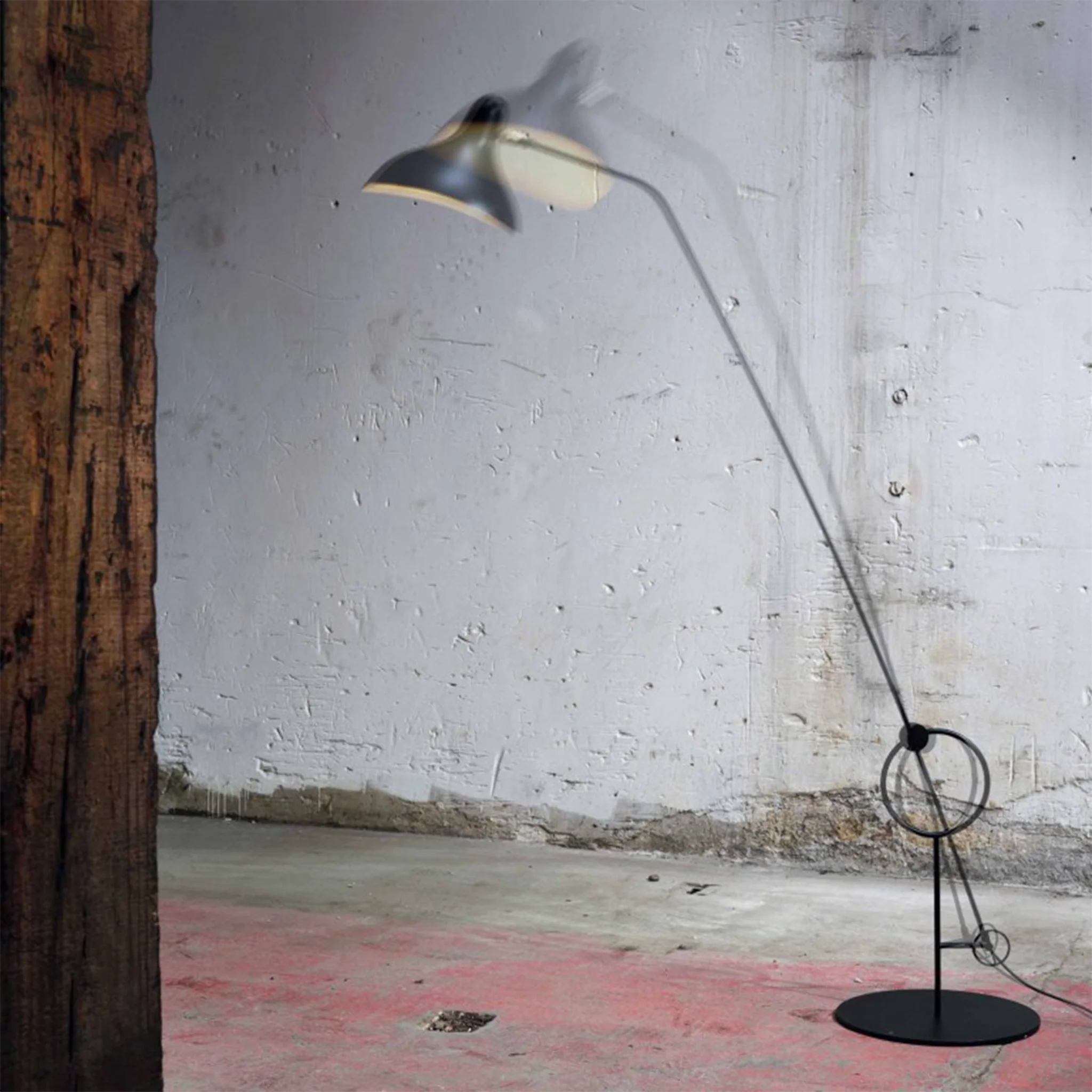 Mantis BS8 L Floor Lamp by DCW - Image 3