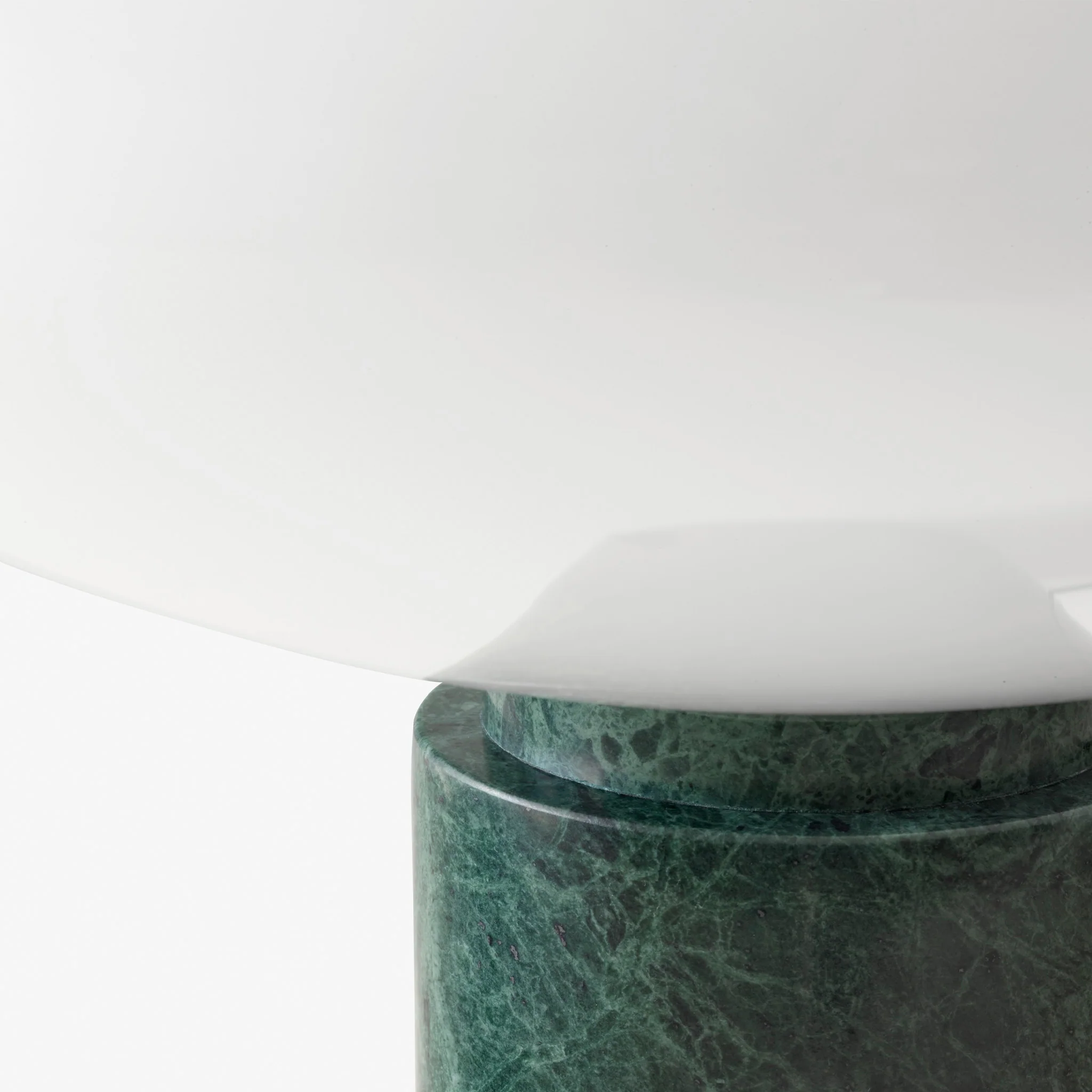 Mist Table Lamp AP17 By All the Way to Paris for &Tradition - Image 2