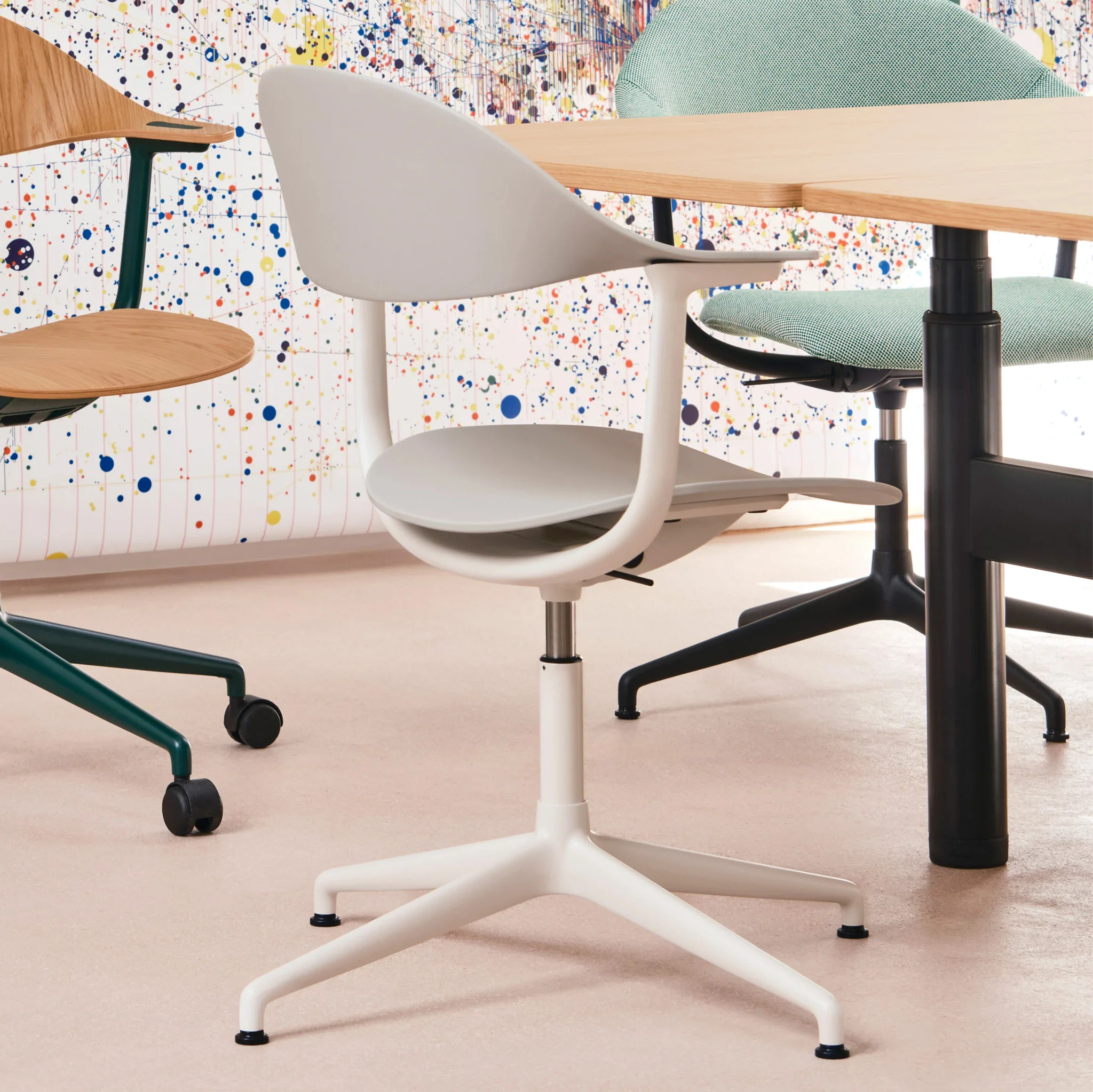 Mynt Recycled Plastic Chair By Erwan Bouroullec for Vitra - Image 13