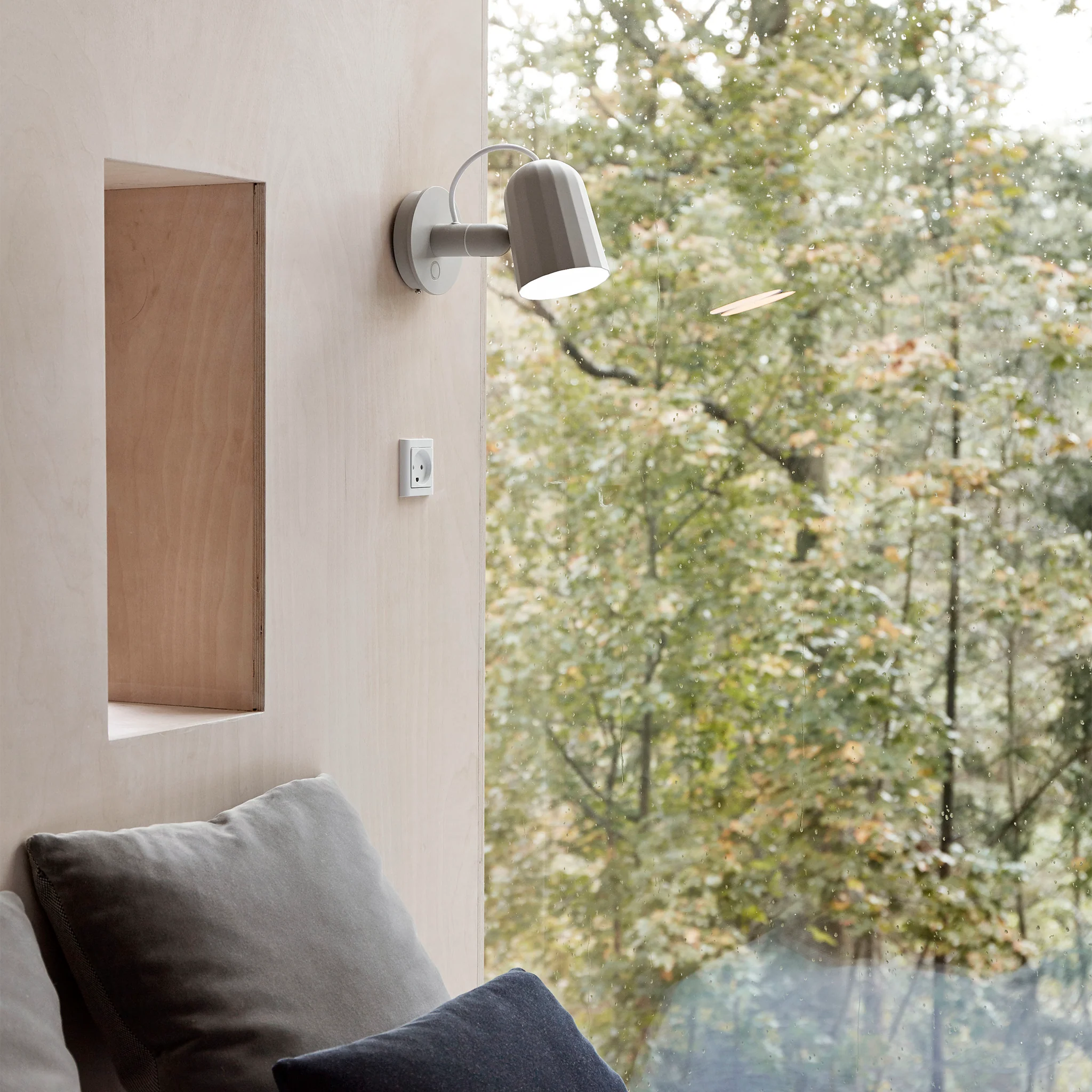 Noc Wall Light by Hay - Image 5