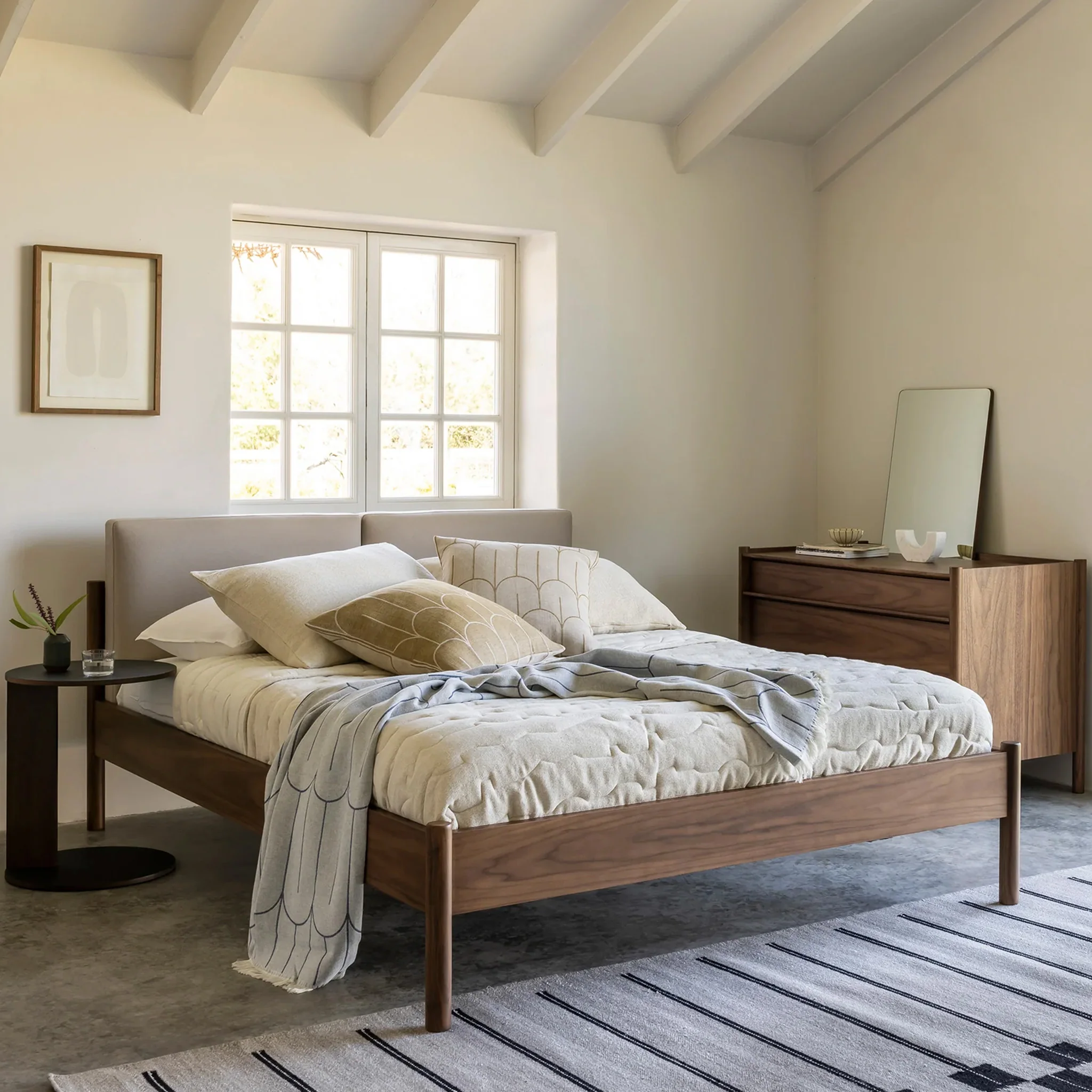 Pala Bed by Case - Image 6
