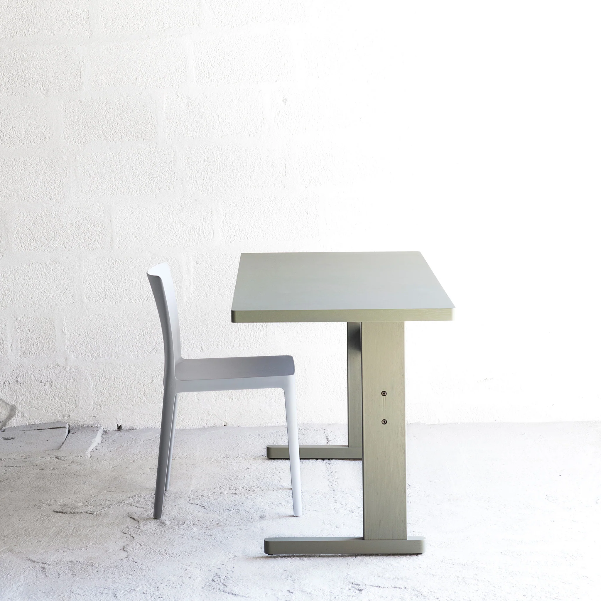 Passerelle Desk Linoleum Tabletop By Hay - Image 5