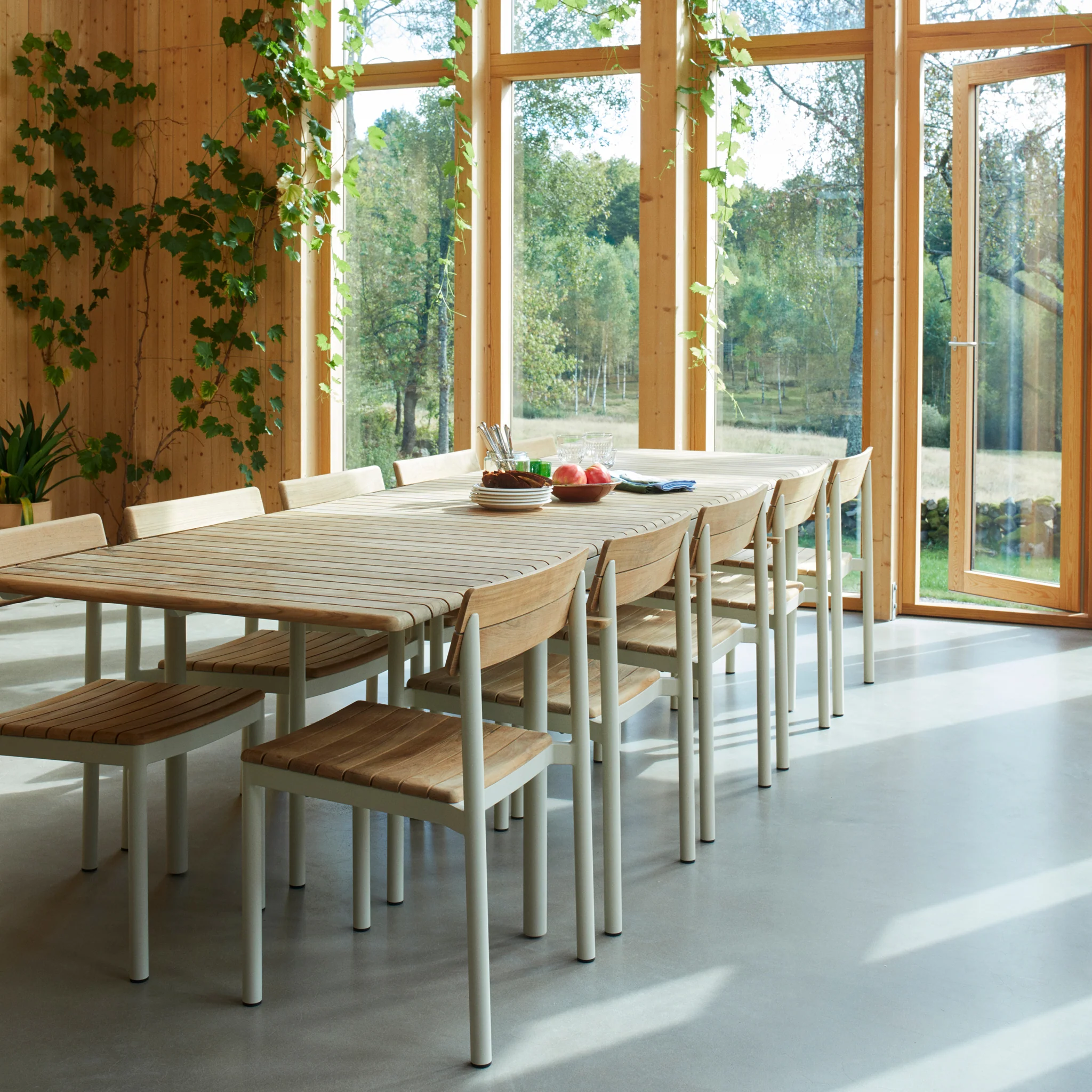 Pelagus Extending Table by Skagerak - Image 8