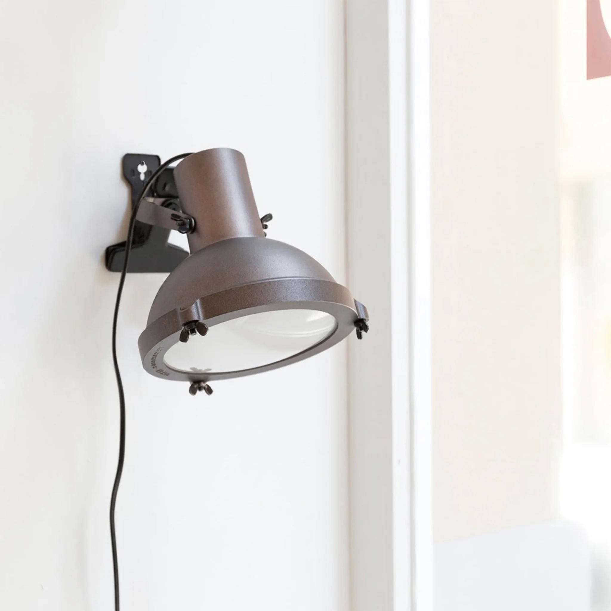 Projecteur 165 Clip Lamp by Nemo - Image 2