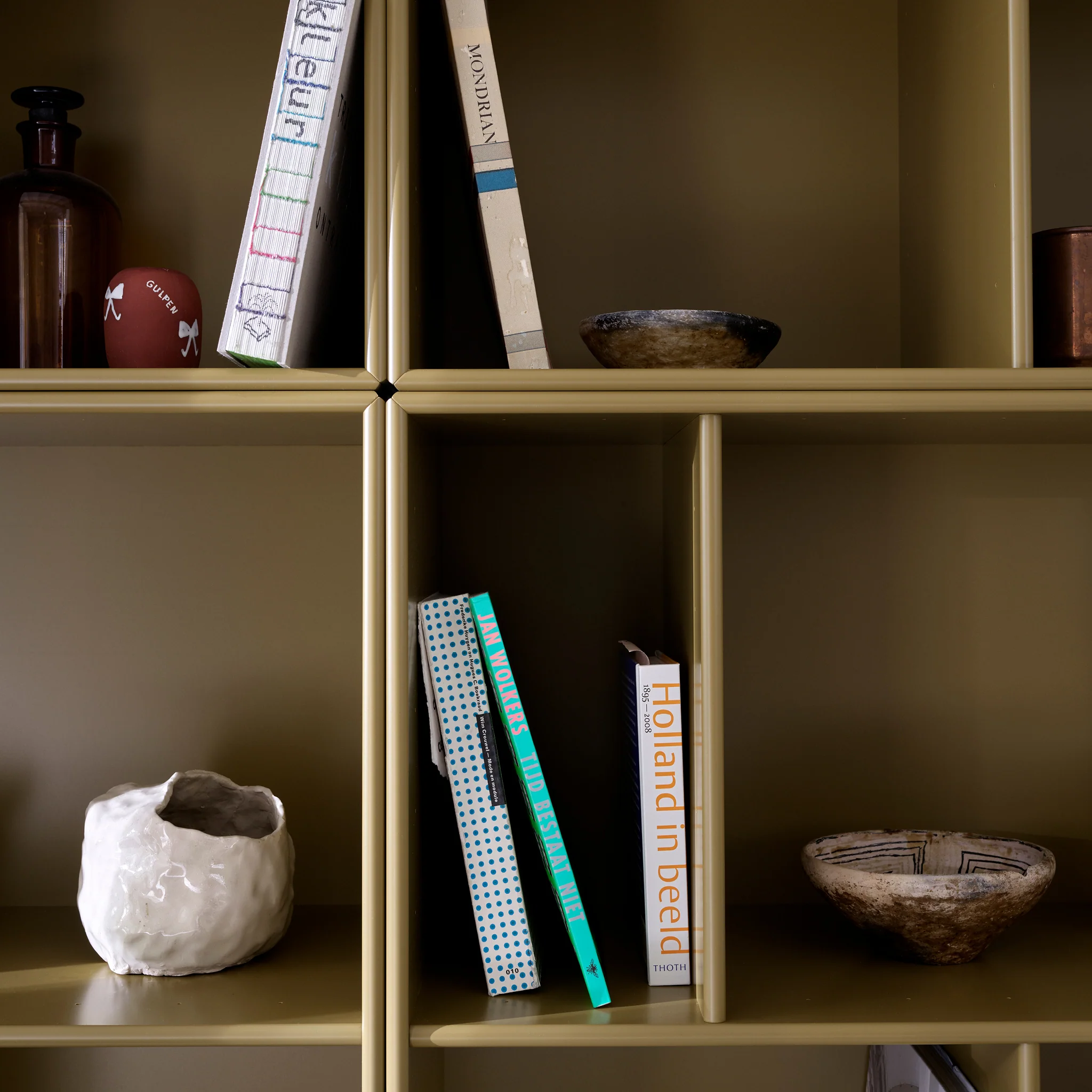 Read Bookcase by Montana Furniture - Image 5