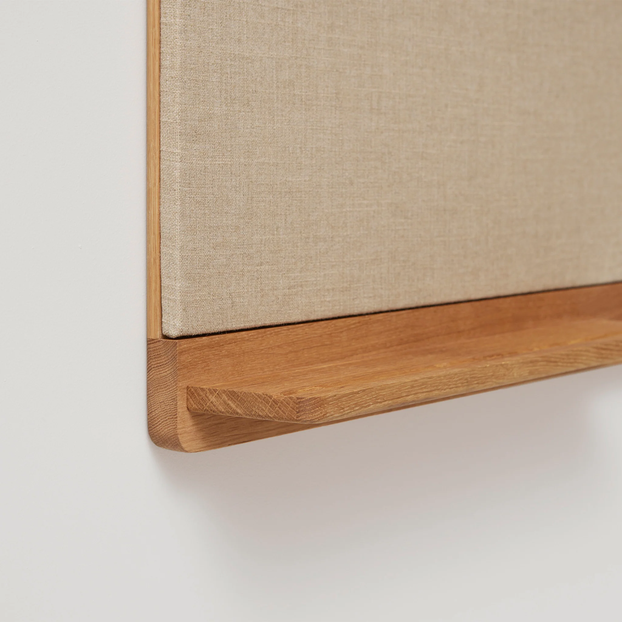 Rim Pinboard By Form and Refine - Image 3