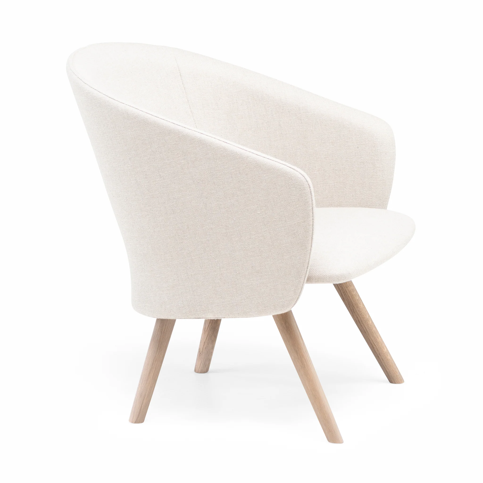 Saia Lounge Chair by Matthew Hilton for De La Espada - Image 4