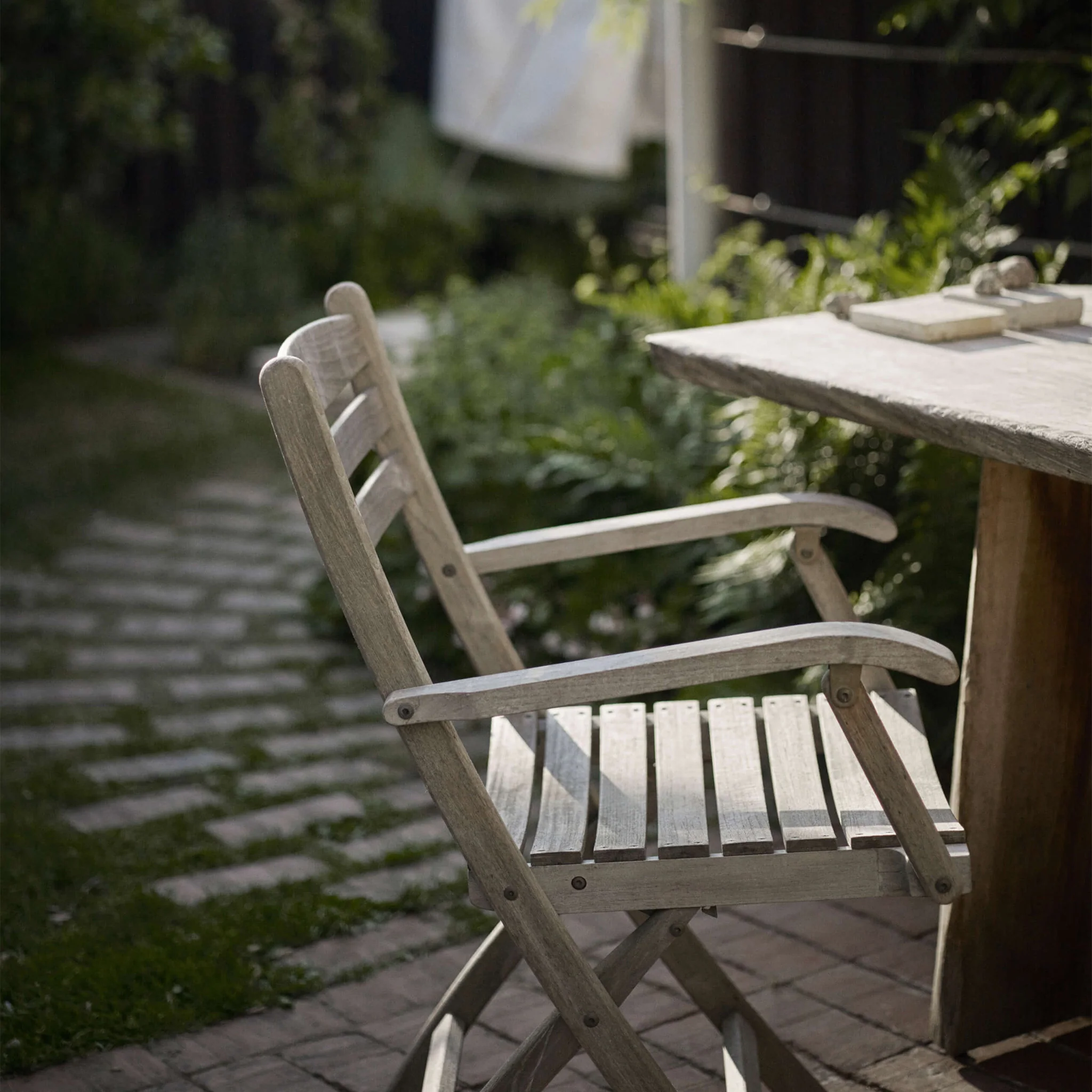 Selandia Folding Armchair - Image 8