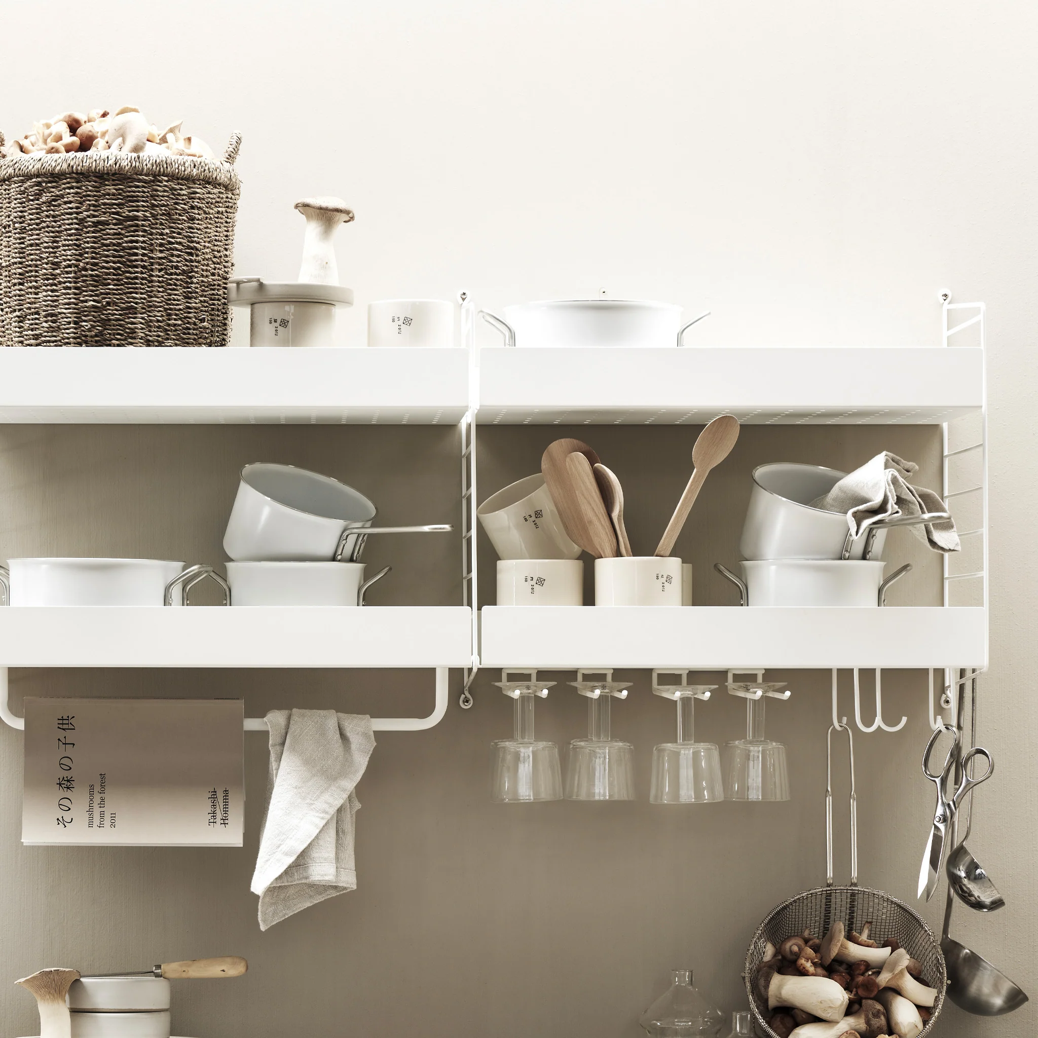 String - Hanger Rack - Image 3