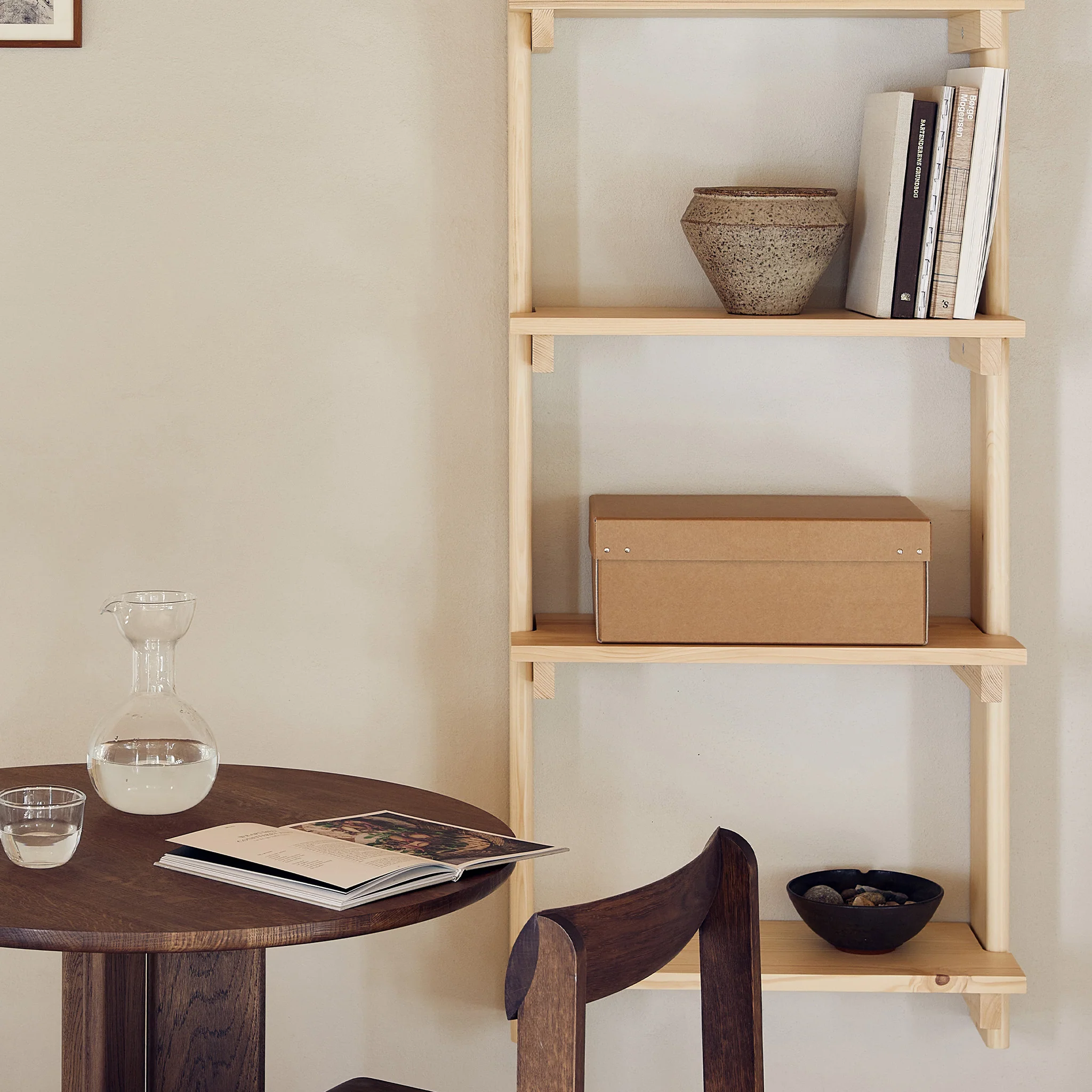 Trefoil Round Table Ø75cm by Form and Refine - Image 5