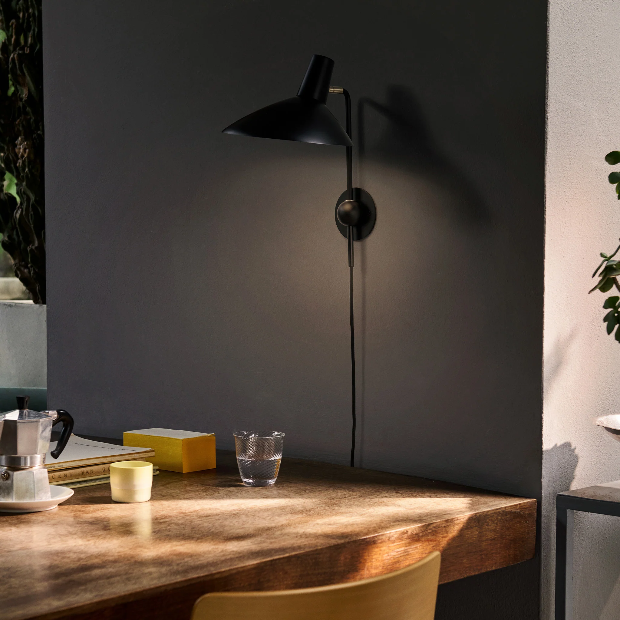 Tripod HM12 Wall Lamp 2024 by Hvidt & Mølgaard - Image 4
