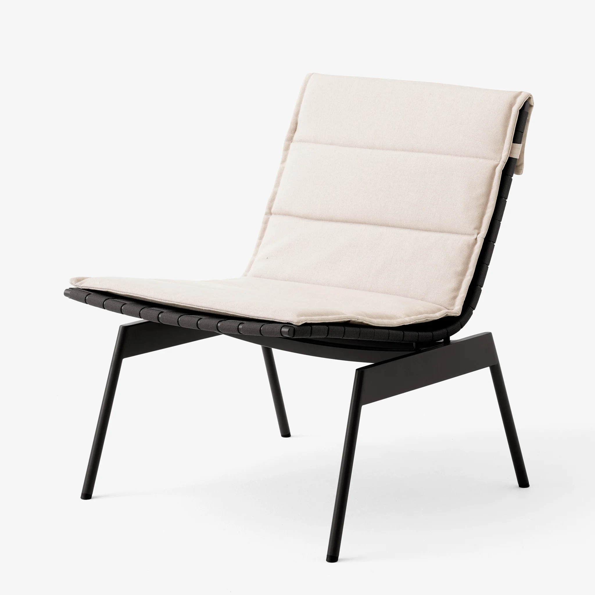 Ville AV44/AV45/46 Outdoor Seat Cushions - Image 3