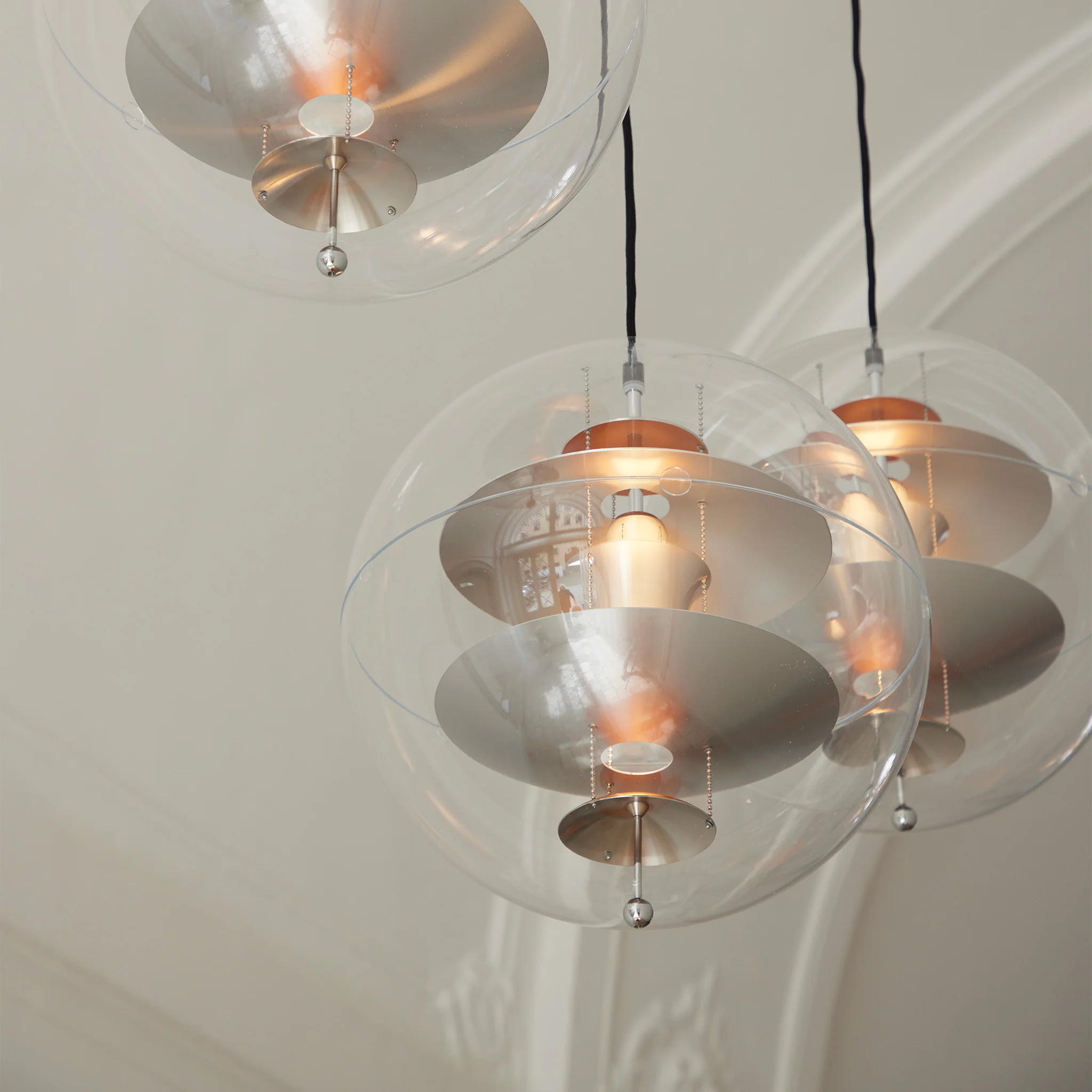 VP Globe Brushed Aluminium Pendant by Verpan - Image 4